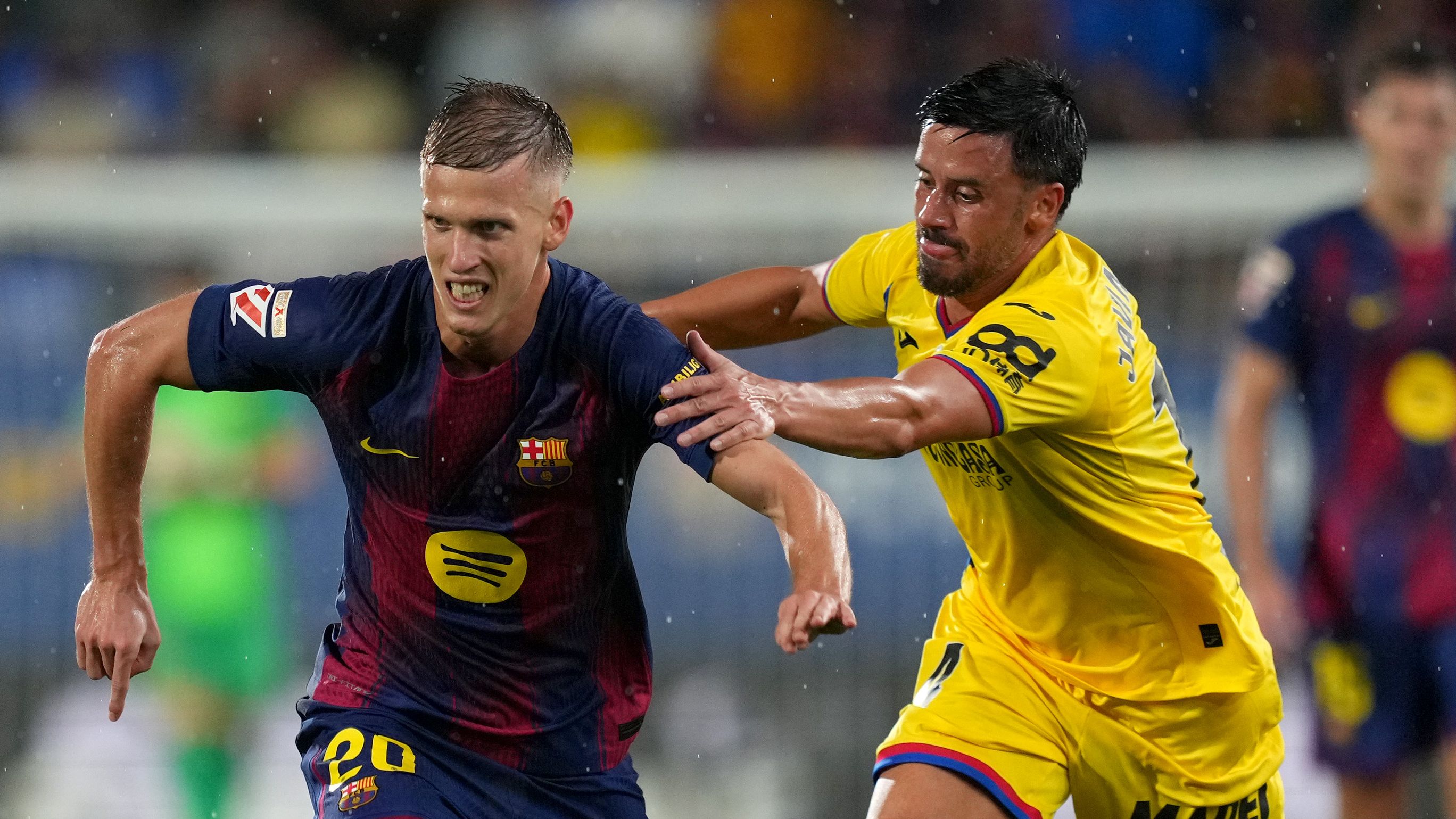 مشهور بمجاملة الريال.. صافرة مثيرة لإدارة لقاء برشلونة وخيتافي