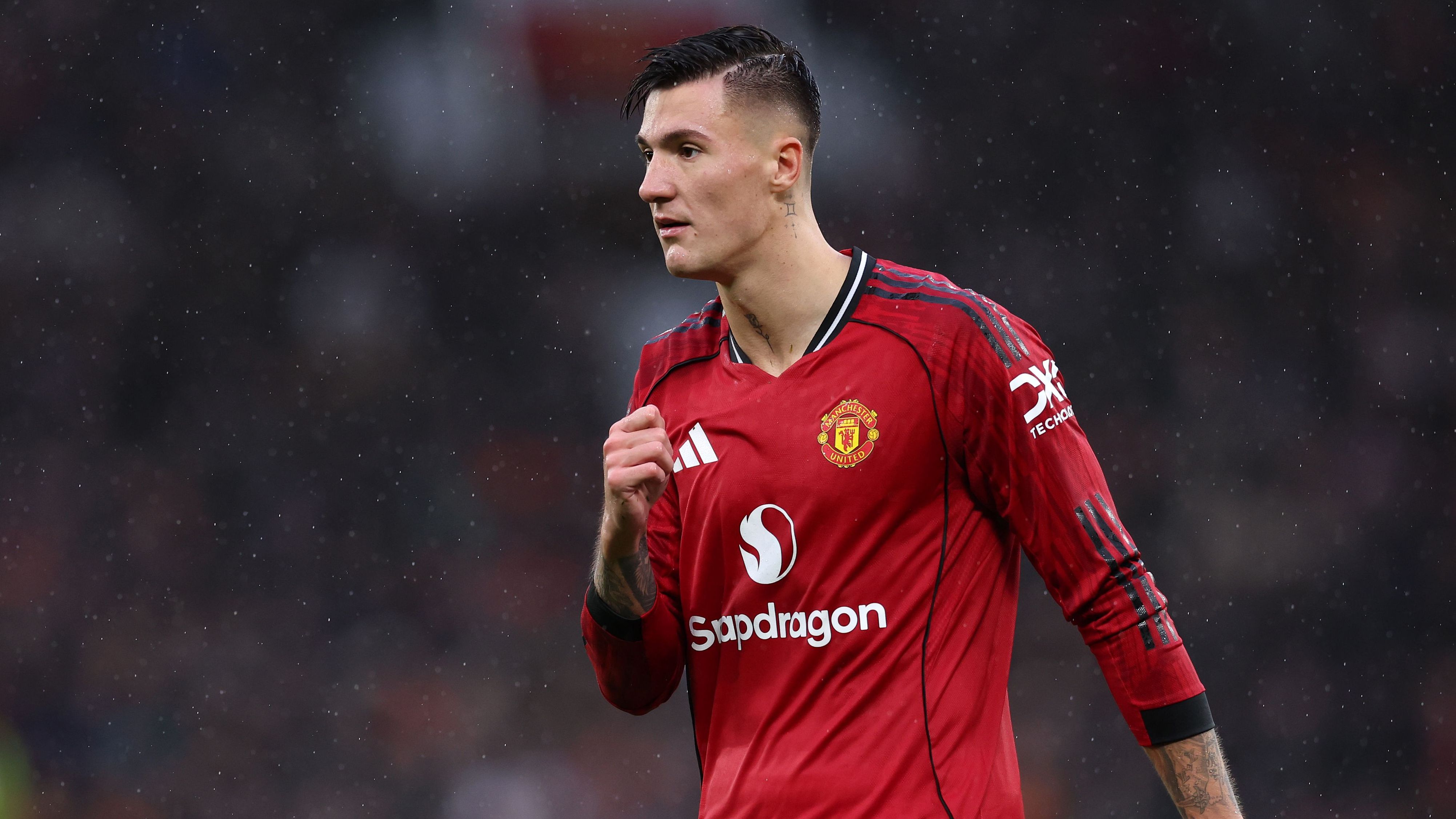 Manchester United v Chelsea - Premier League