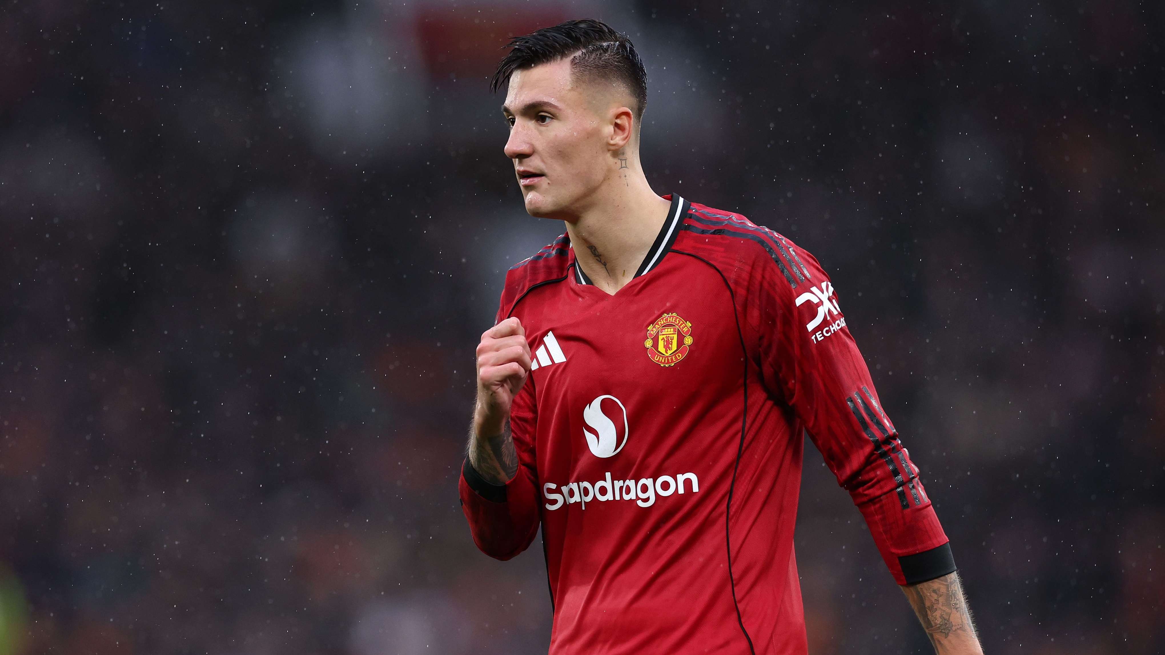 Manchester United v Chelsea - Premier League