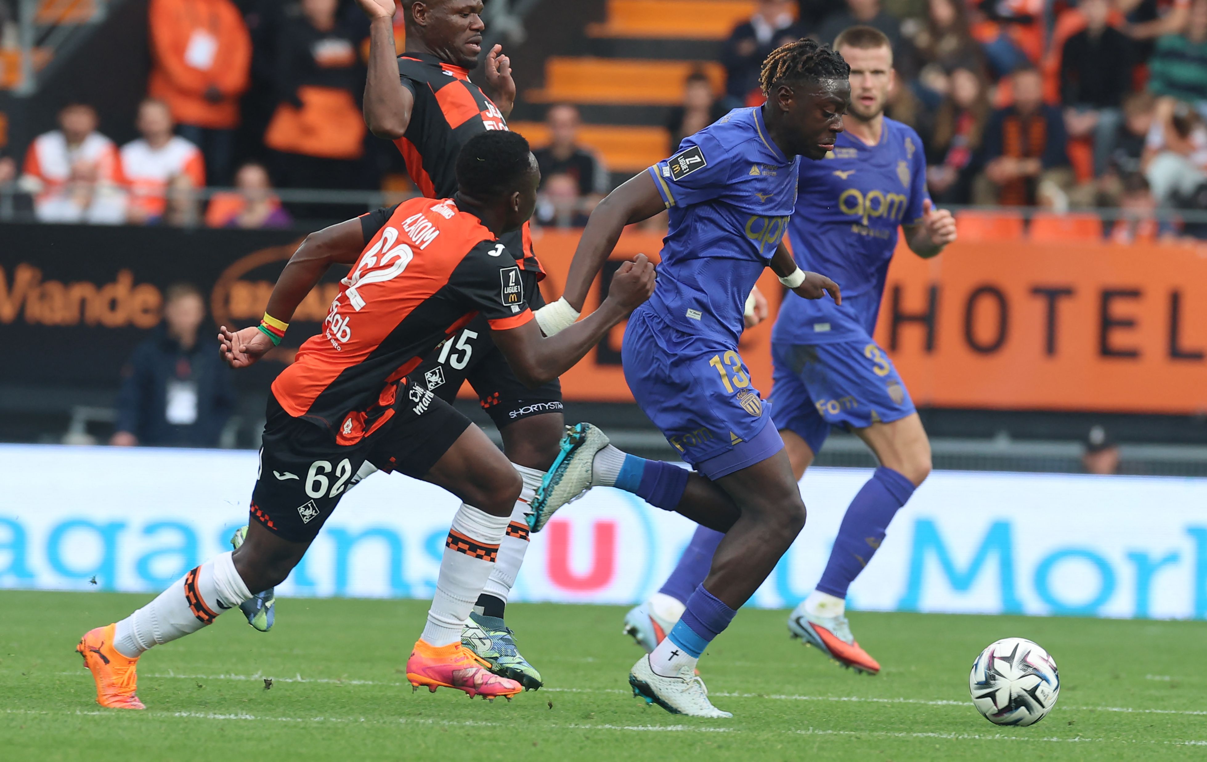 FBL-FRA-LIGUE1-LORIENT-MONACO