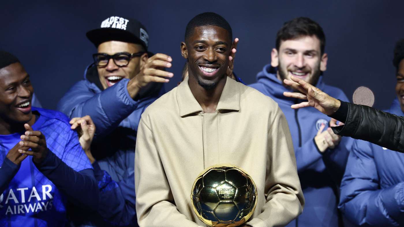 Paris offre un Ballon d’Or à Dembélé lors d’un concert sur le terrain