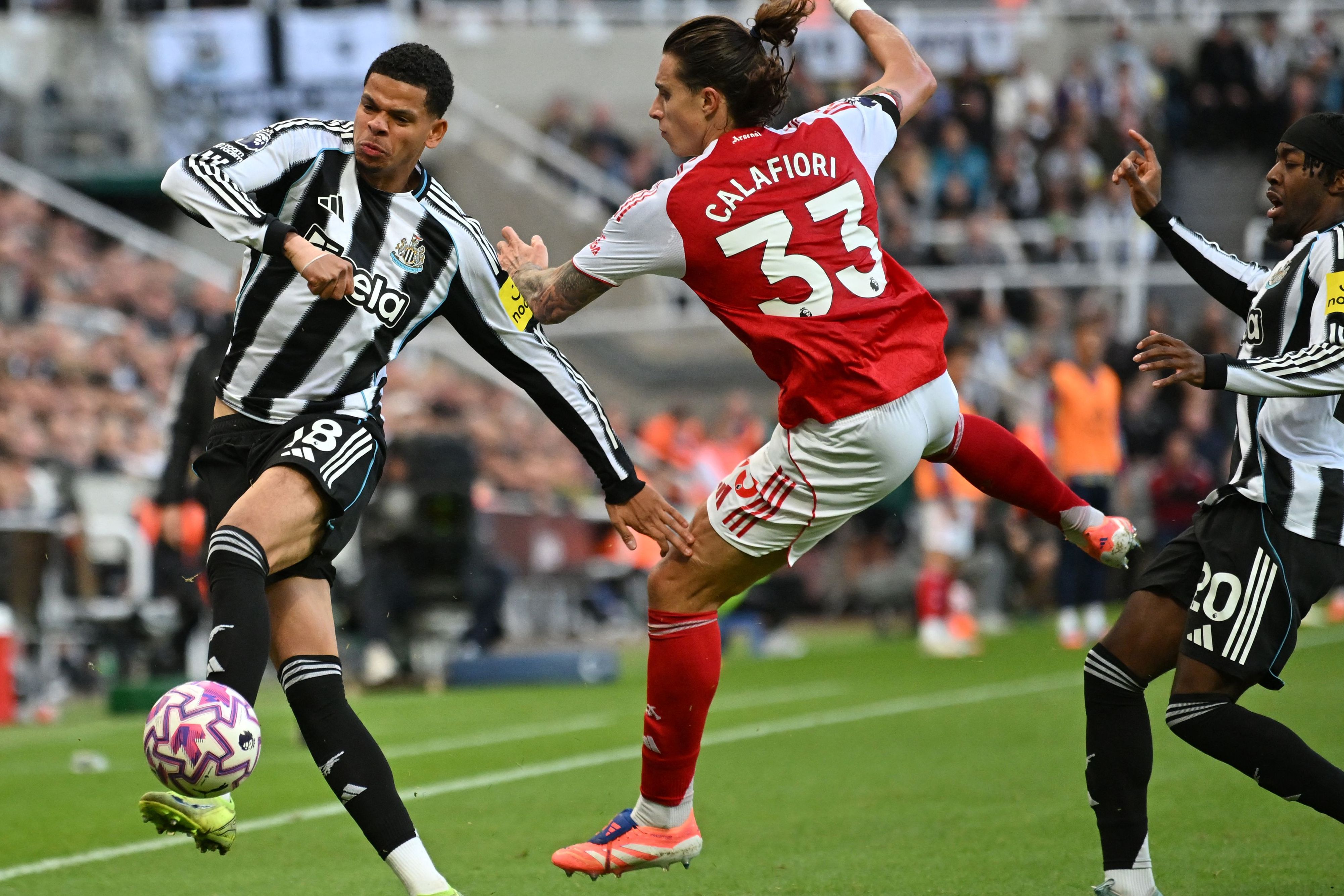 FBL-ENG-PR-NEWCASTLE-ARSENAL