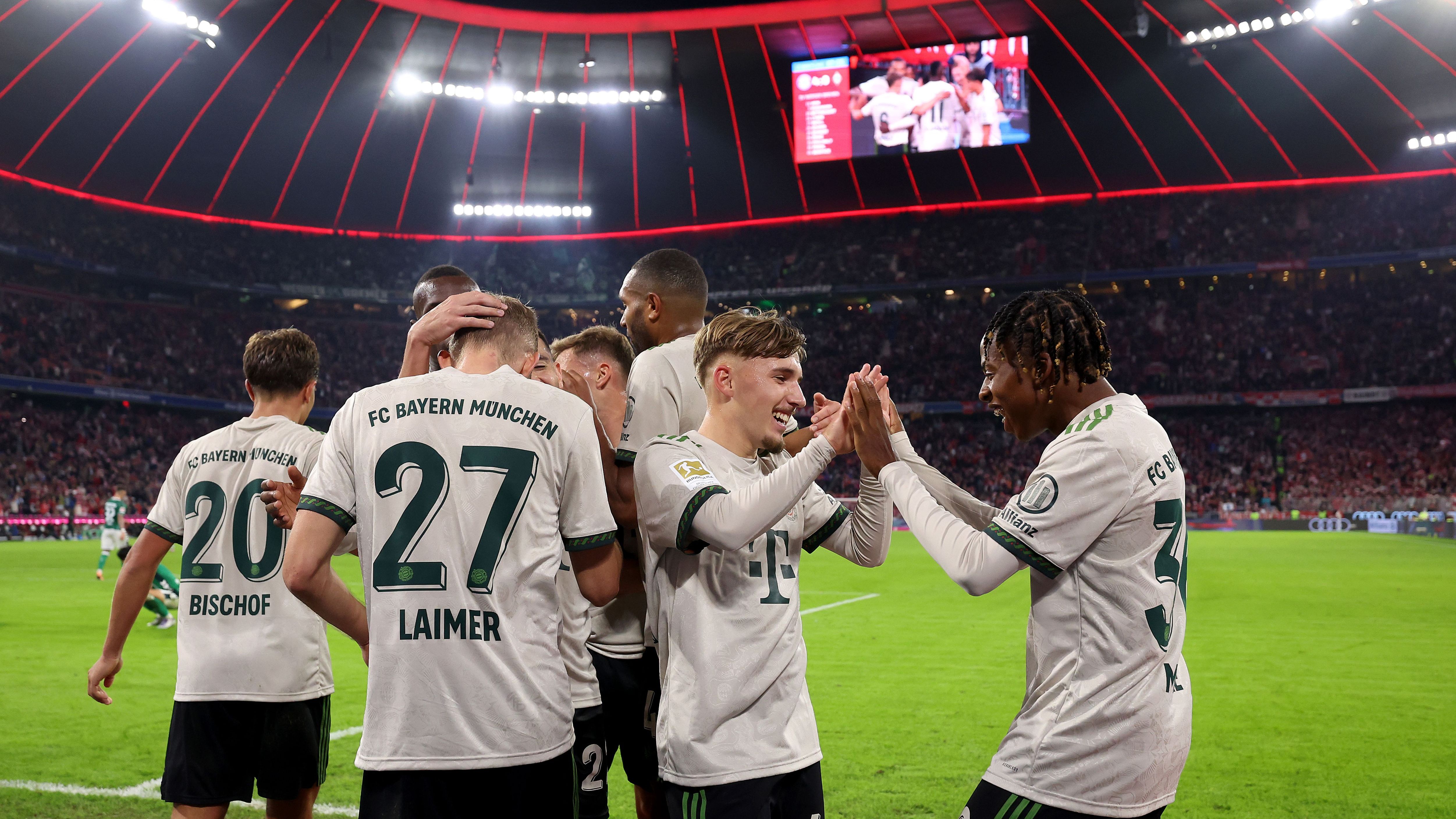 FC Bayern München v SV Werder Bremen - Bundesliga