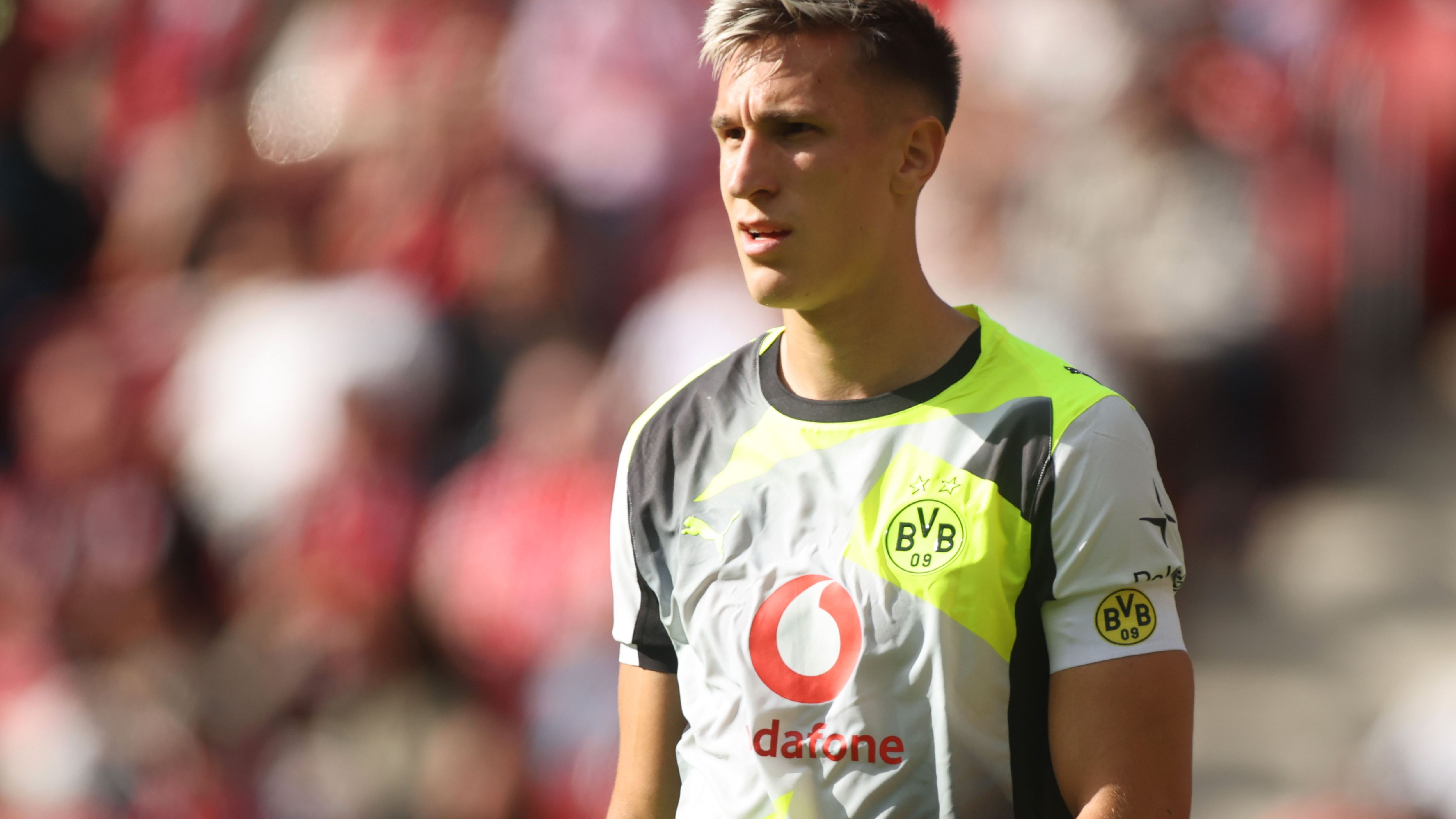 1. FSV Mainz 05 v Borussia Dortmund - Bundesliga