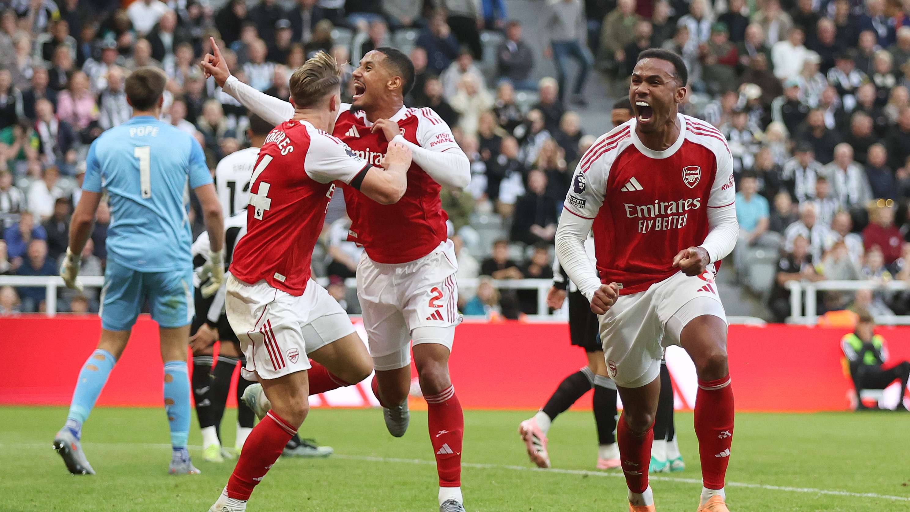 Newcastle United v Arsenal - Premier League