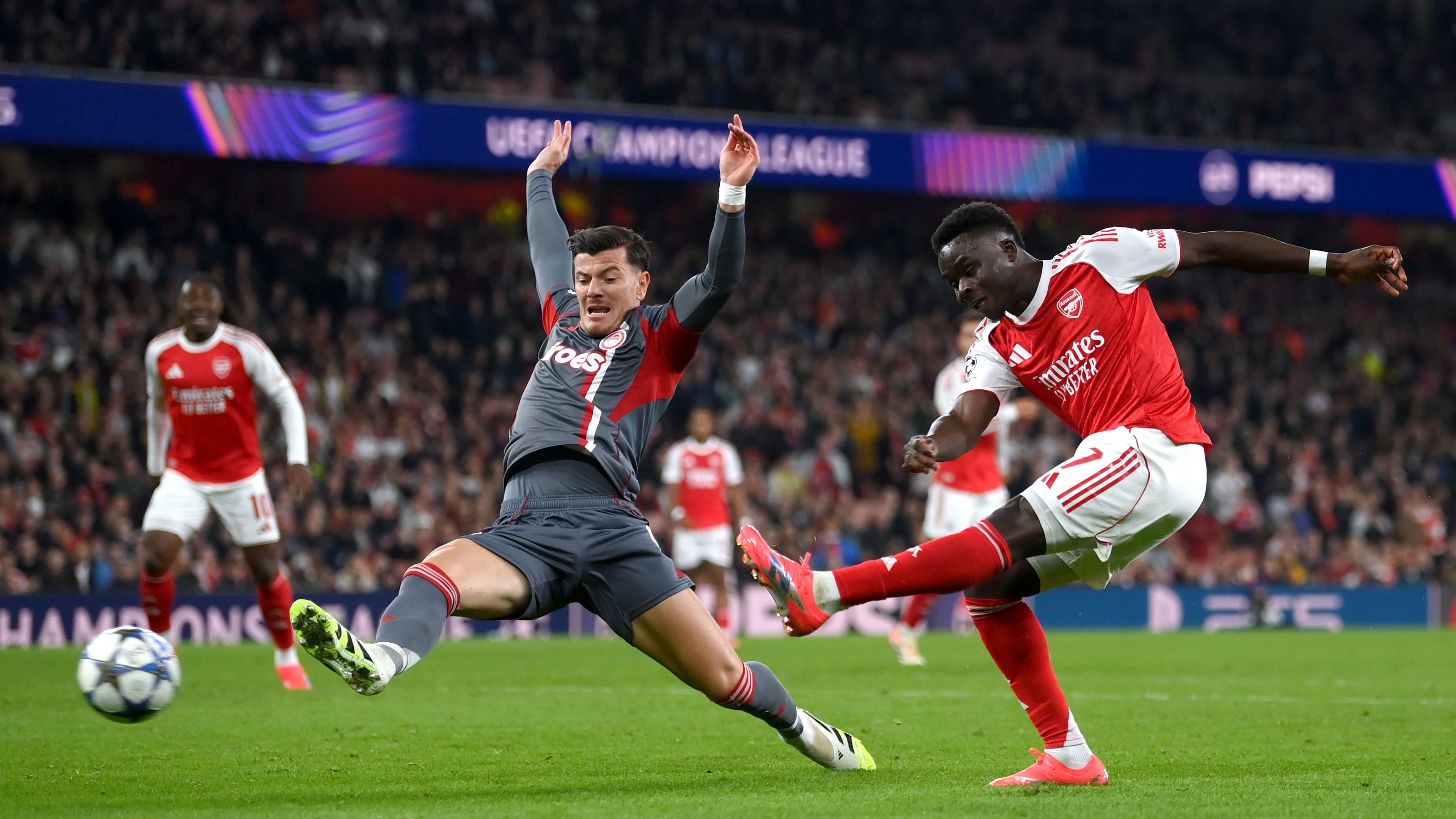 Arsenal FC v Olympiacos FC - UEFA Champions League 2025/26 League Phase MD2