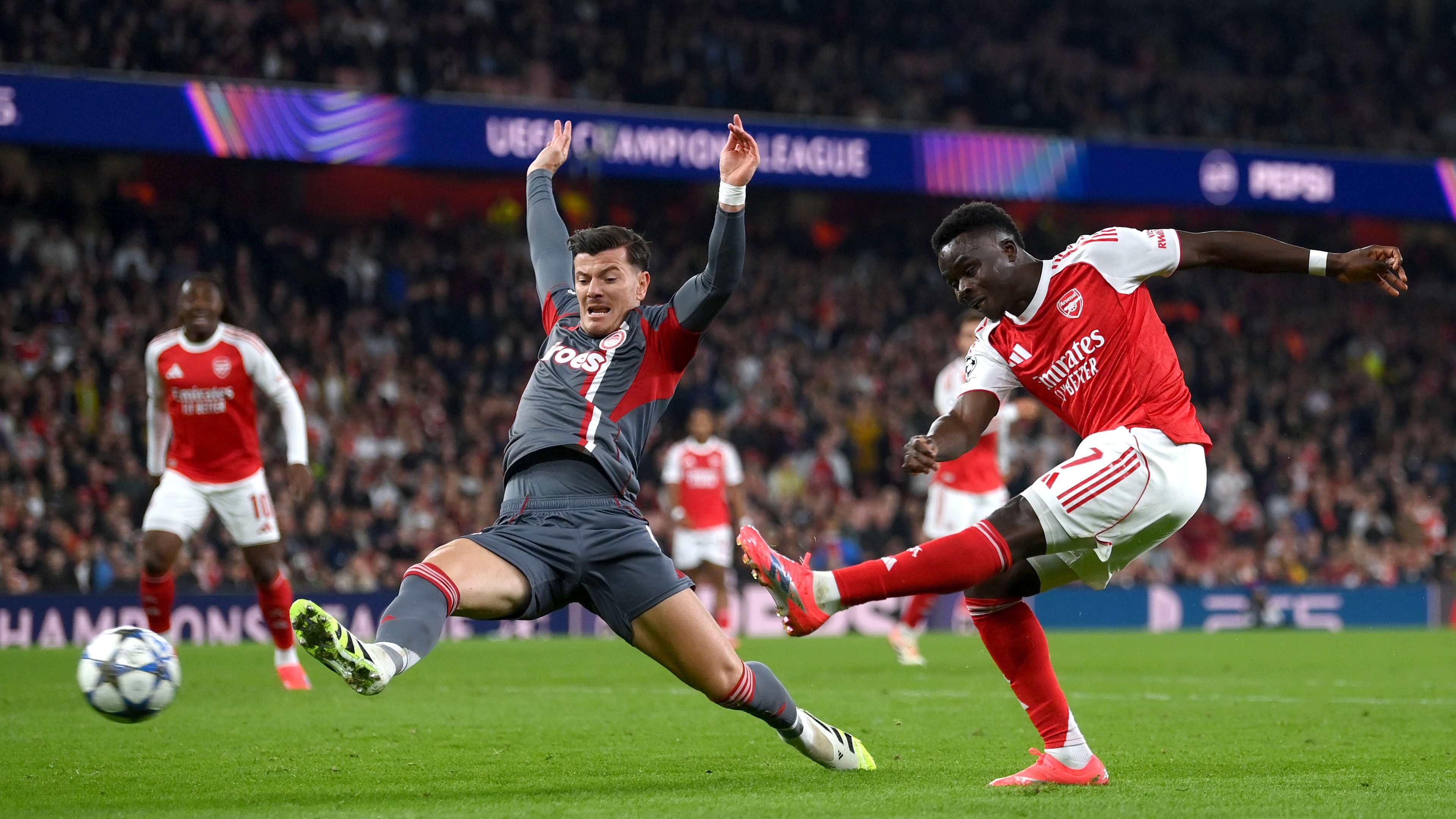 Arsenal FC v Olympiacos FC - UEFA Champions League 2025/26 League Phase MD2