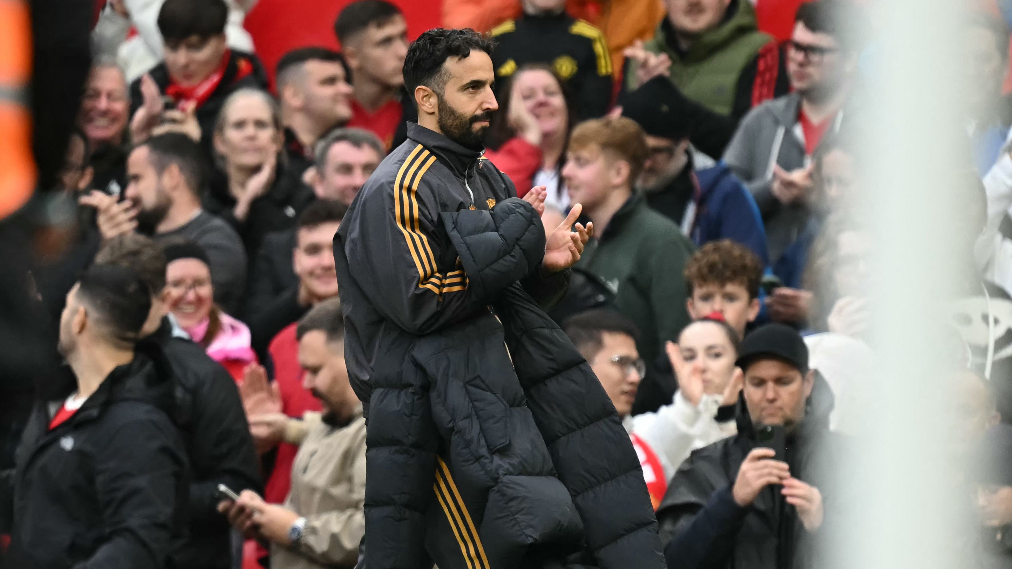 鲁本·阿莫里姆带队，曼联在英超中的稳定与冷静挑战