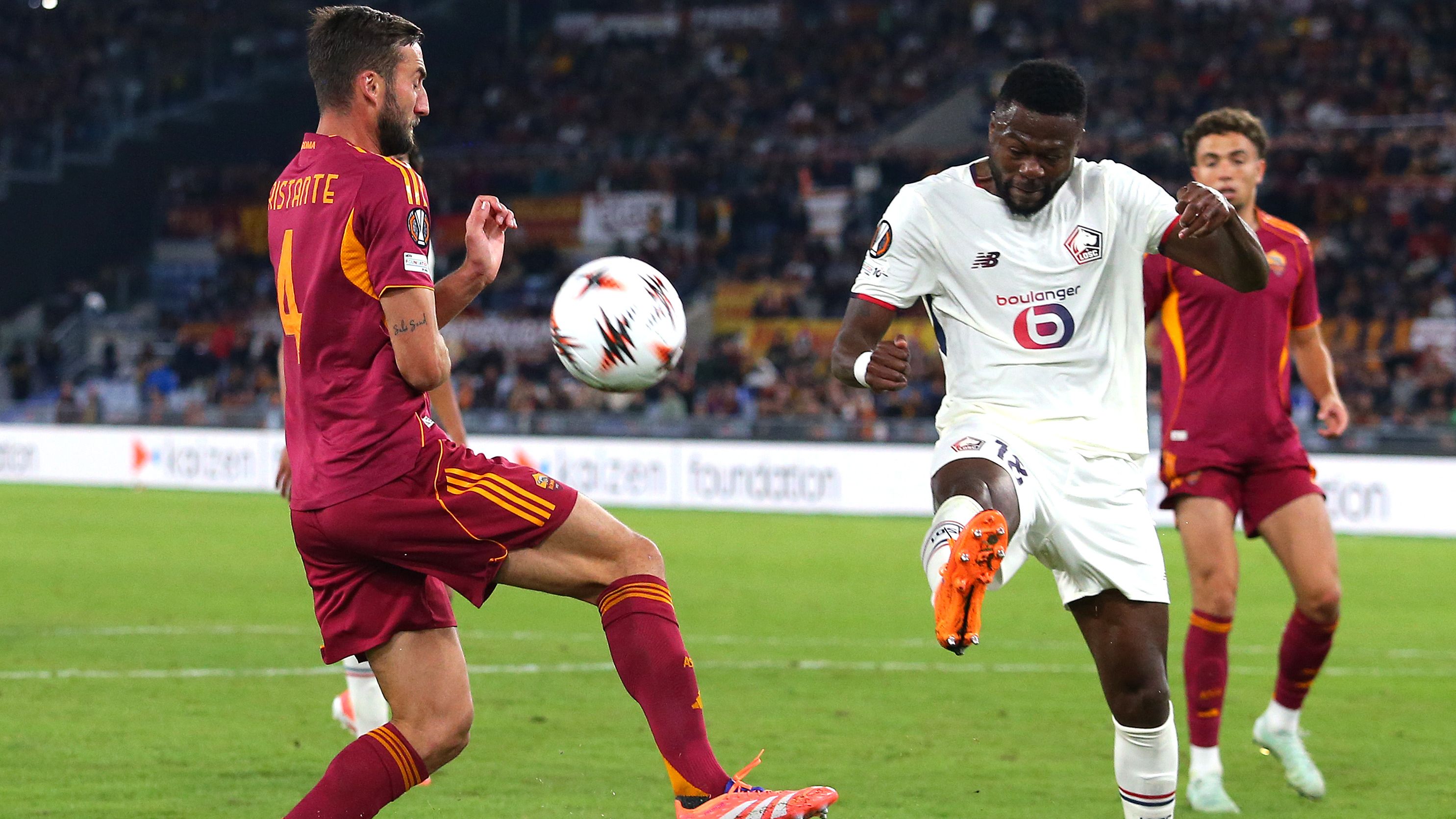 Mbemba Lille rechaza oferta de Al-Ittihad para el Mundial 2026