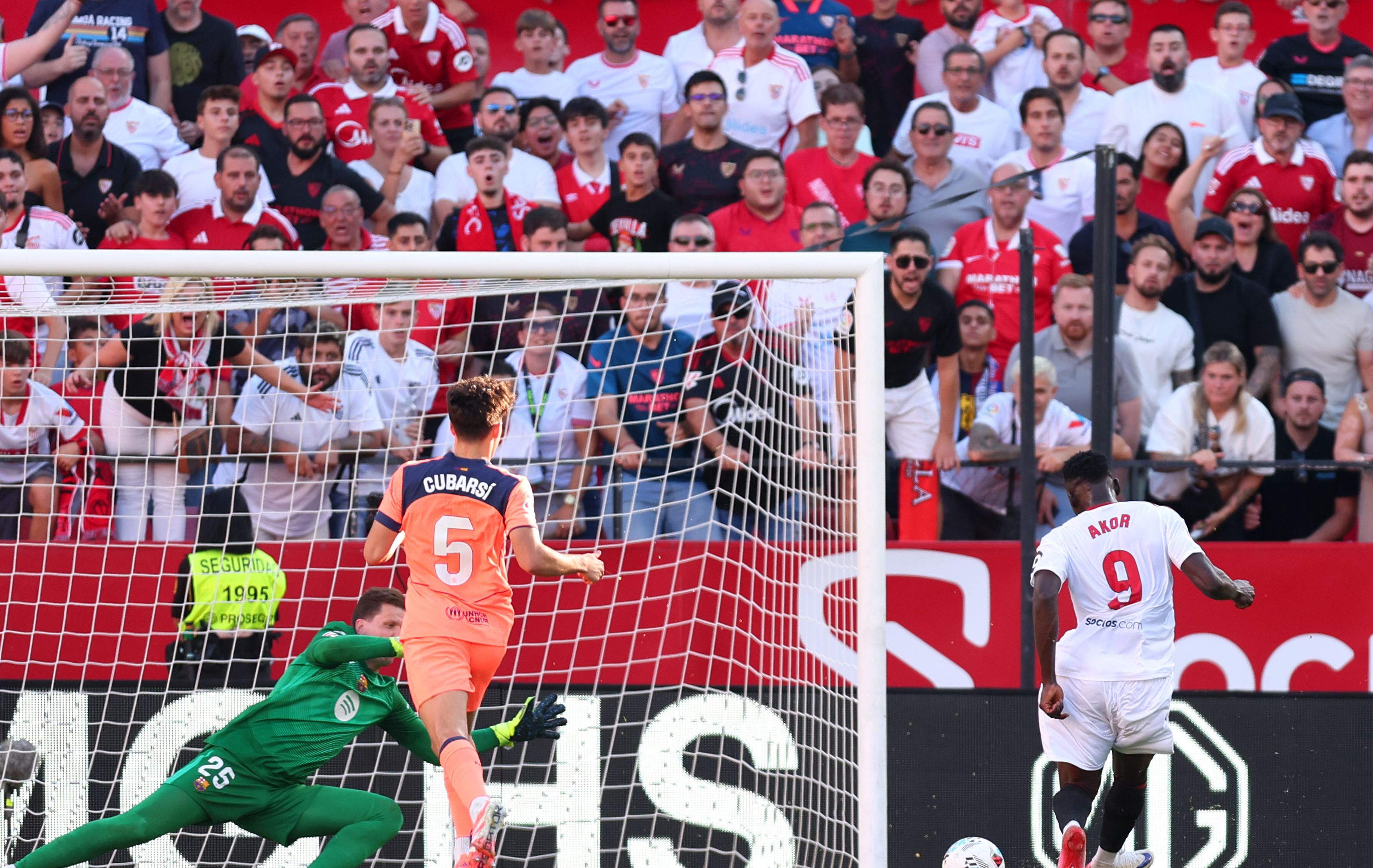 Sevilla FC v FC Barcelona - LaLiga EA Sports