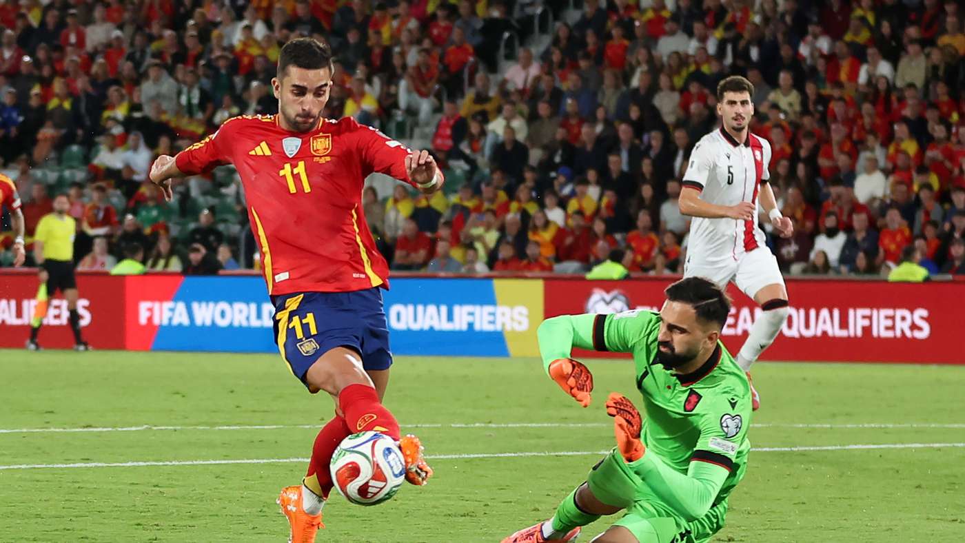 Ferran Torres lascia il ritiro della Spagna per infortunio muscolare durante le qualificazioni Mondiali 2026
