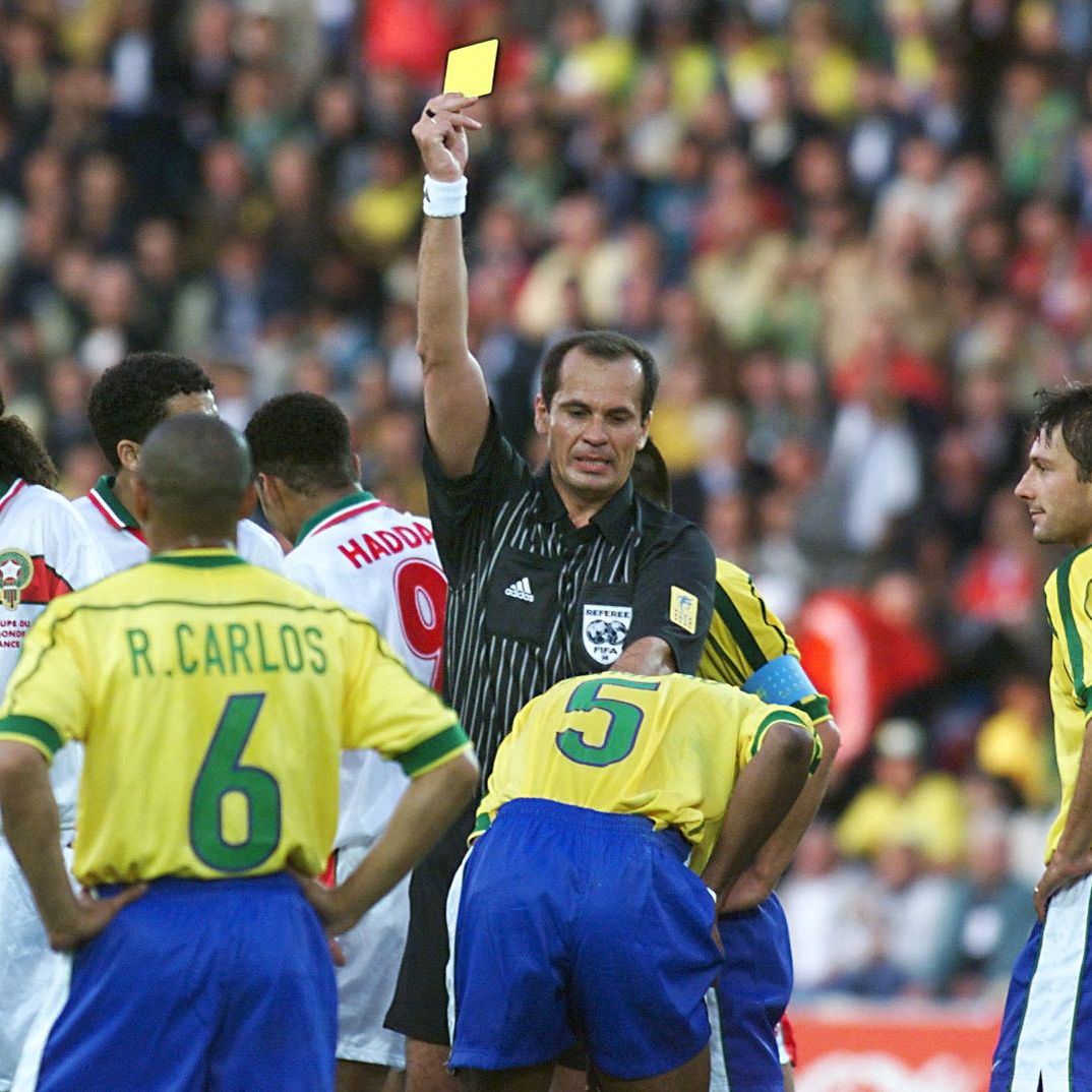 CUP-FR98-BRA-MOR-REFEREE-SAMPAIO