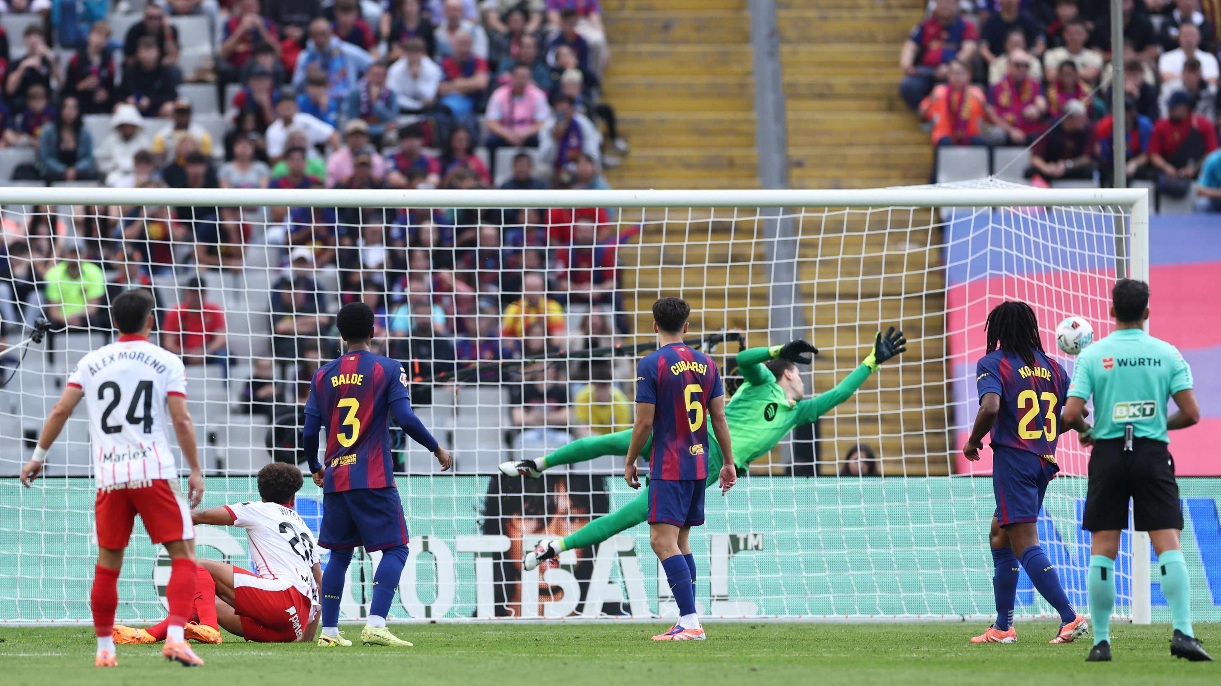 عودة عز الدين أوناحي ترفع معنويات جيرونا قبل مواجهة برشلونة في الدوري الإسباني