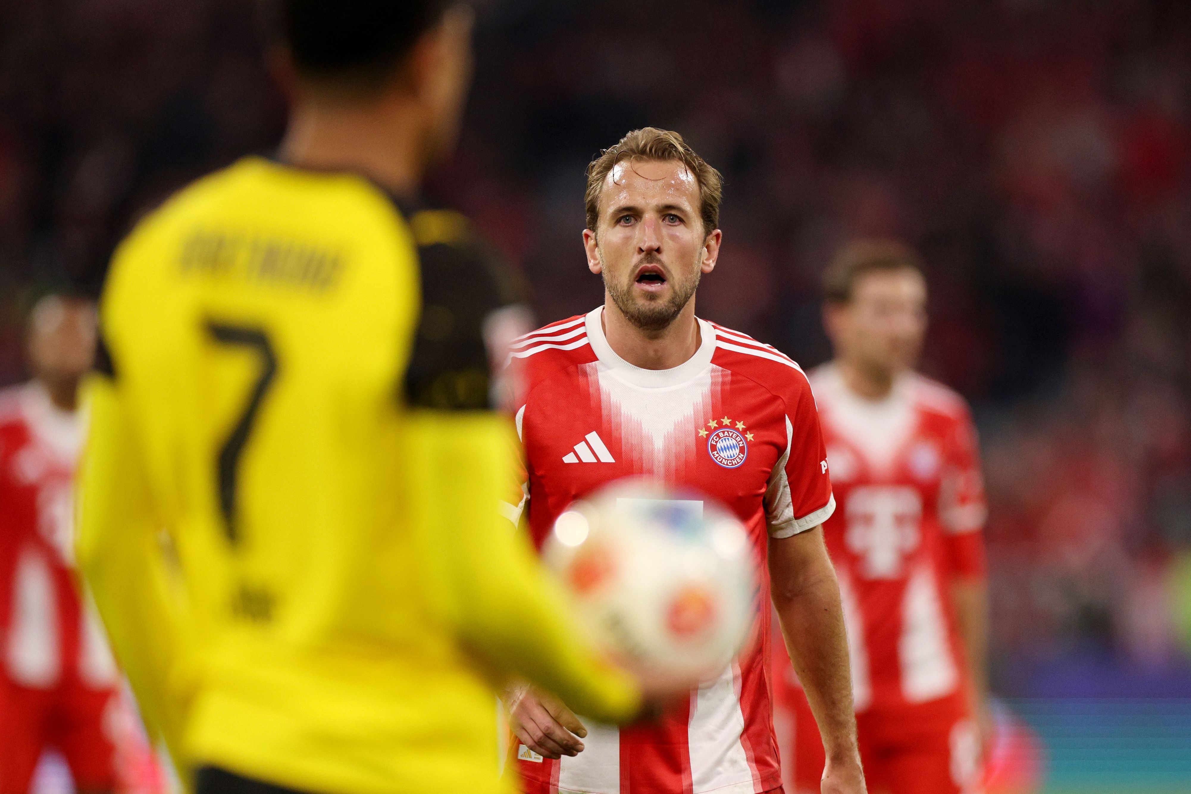 FC Bayern München v Borussia Dortmund - Bundesliga