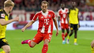 FC Bayern München v Borussia Dortmund - Bundesliga