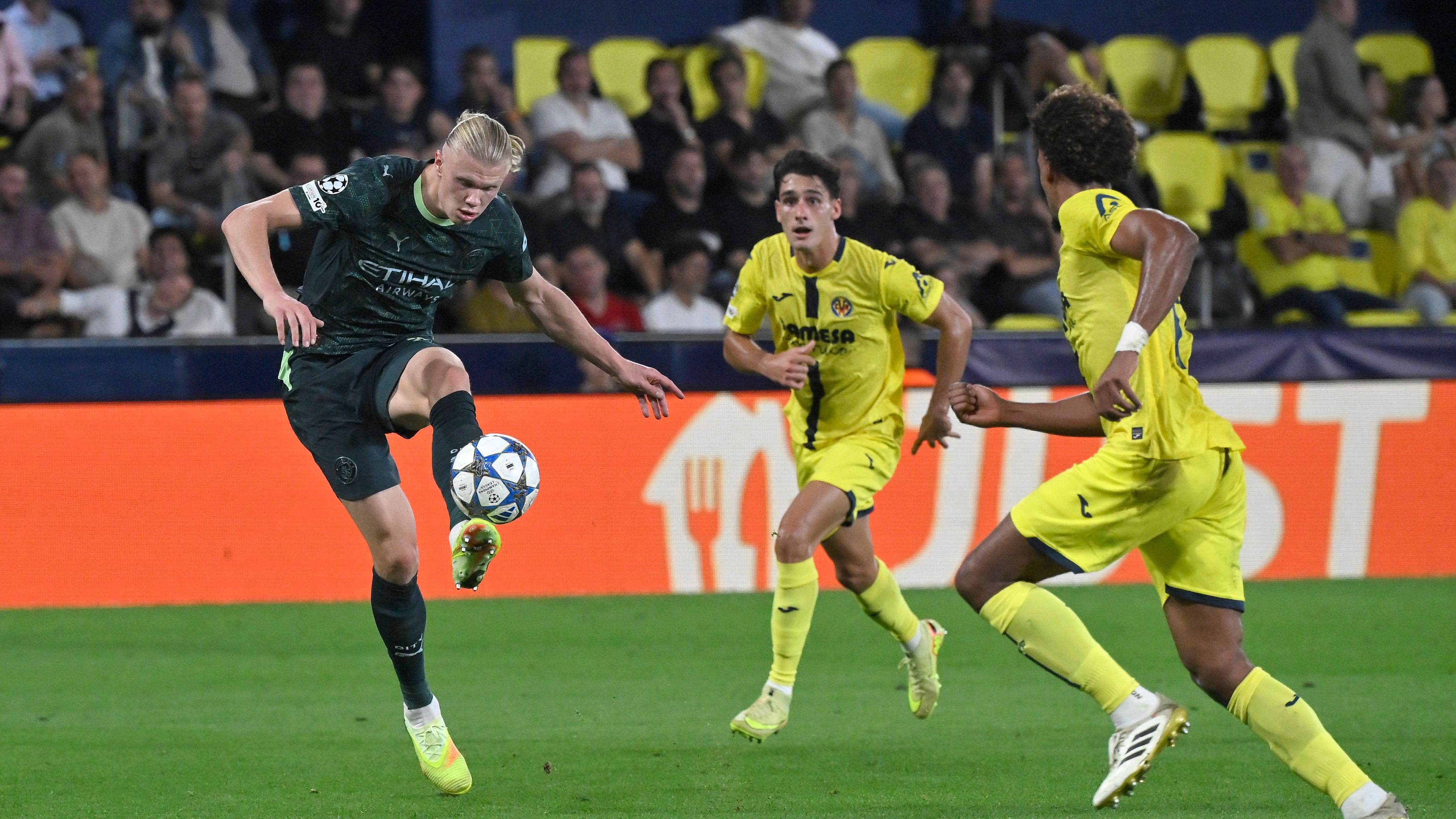 FBL-EUR-C1-VILLARREAL-MANCHESTER CITY