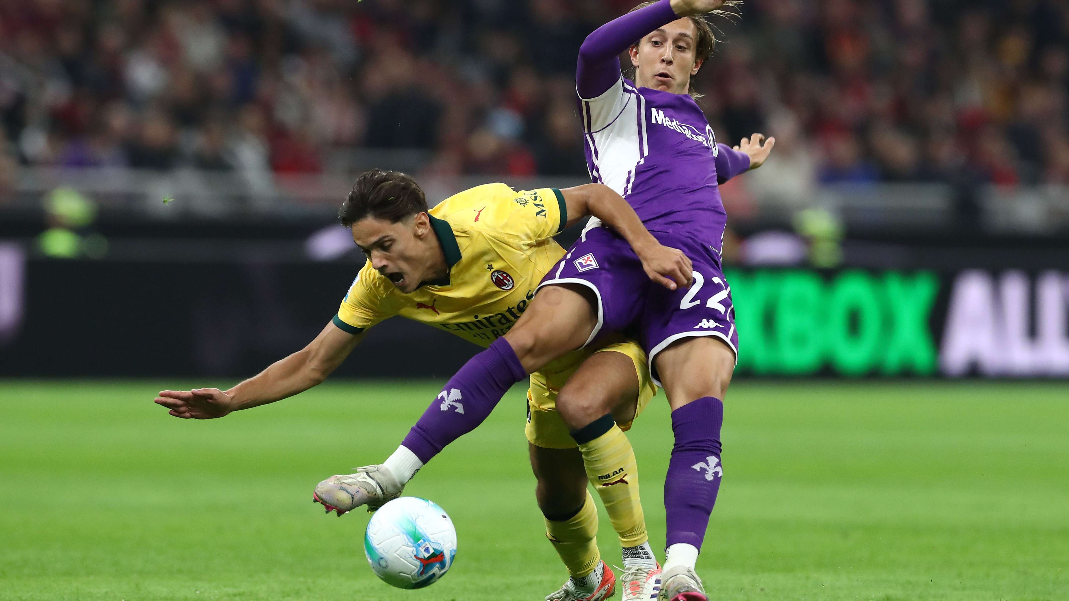 AC Milan v ACF Fiorentina - Serie A