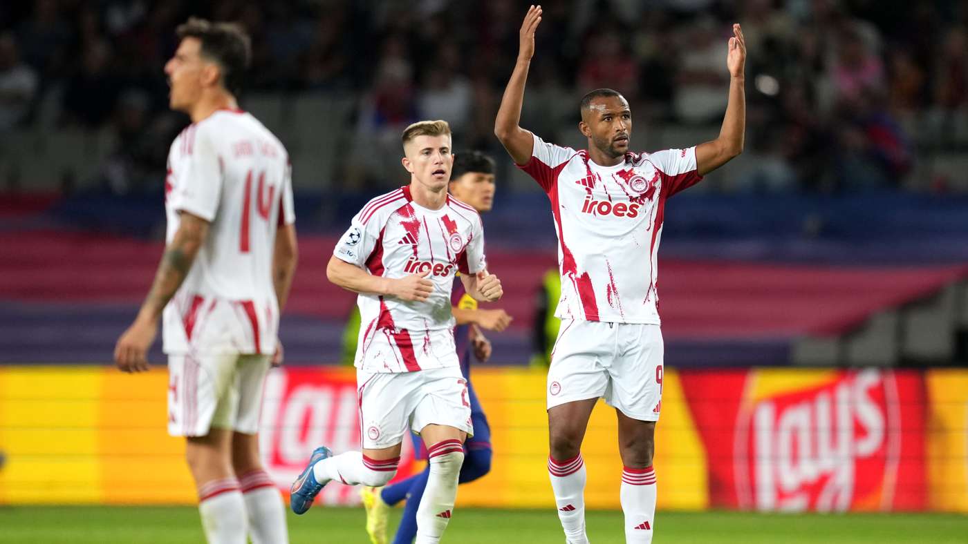Barça derrota 6-1 al Olympiakos con hat-trick de López y jugadas controvertidas de VAR