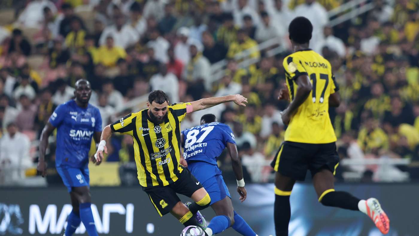 Derby saudita Al-Ittihad contro Al-Hilal 0-2 classico saudita