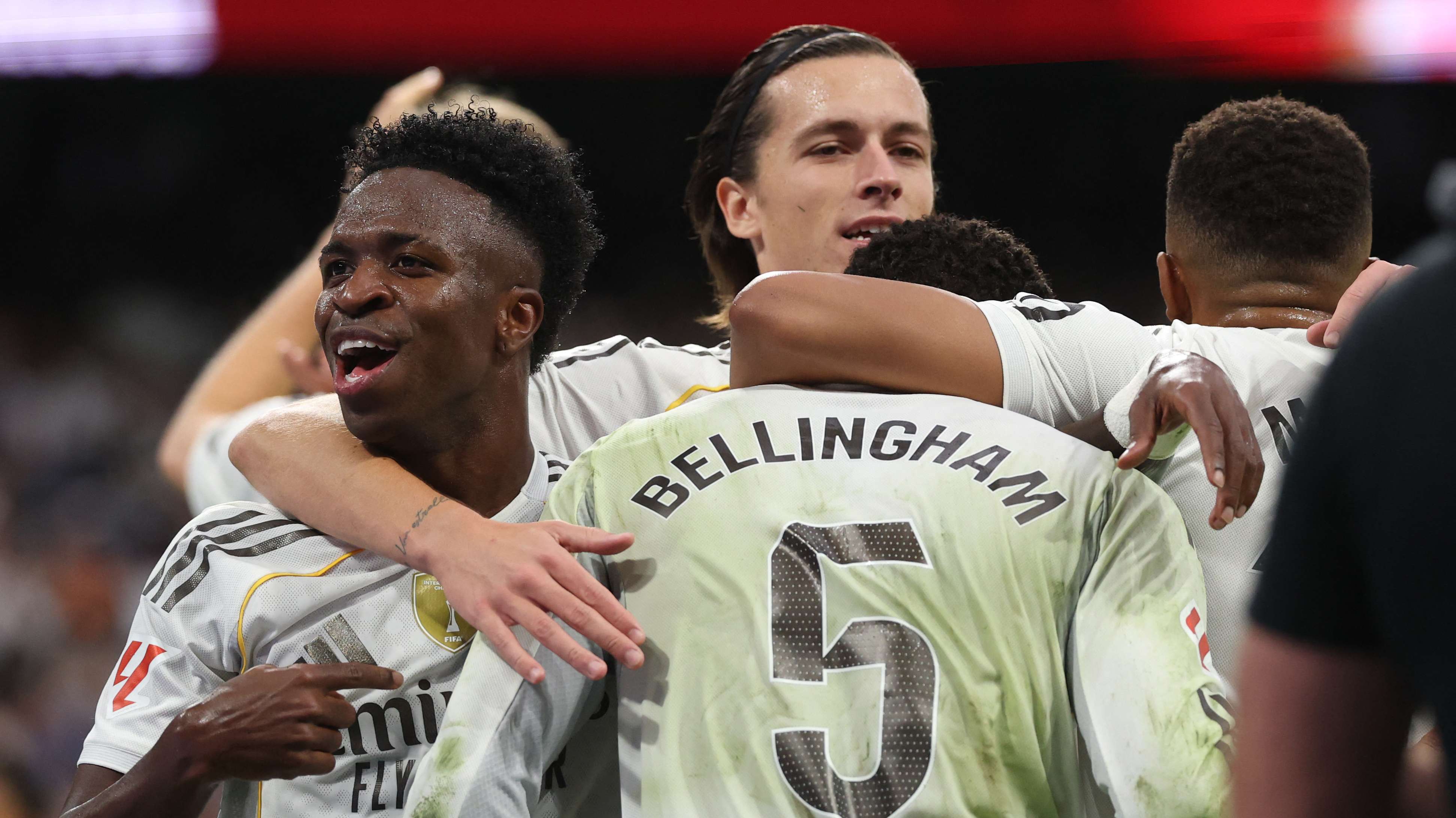 FBL-ESP-LIGA-REAL MADRID-BARCELONA