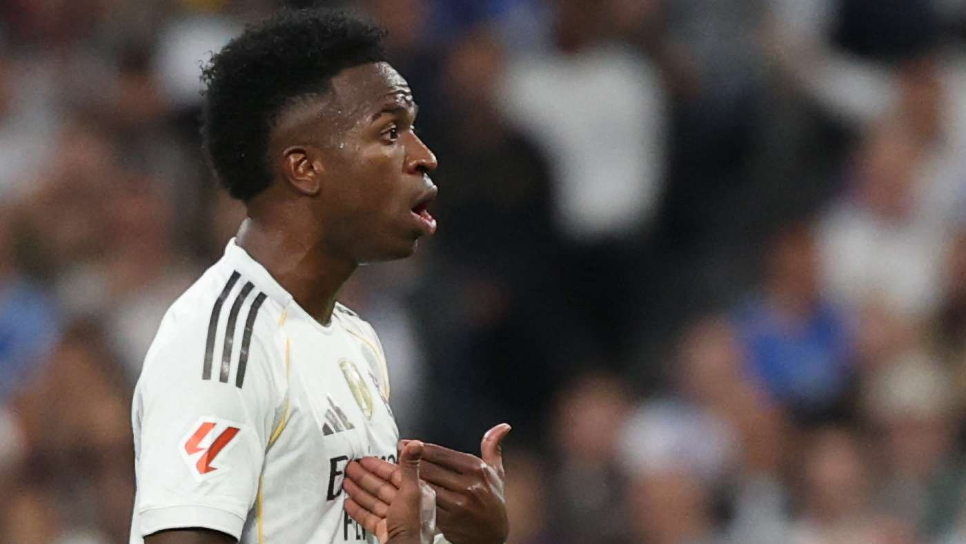 Vinícius Júnior y Álvaro Benito discutiendo disciplina tras el Clásico