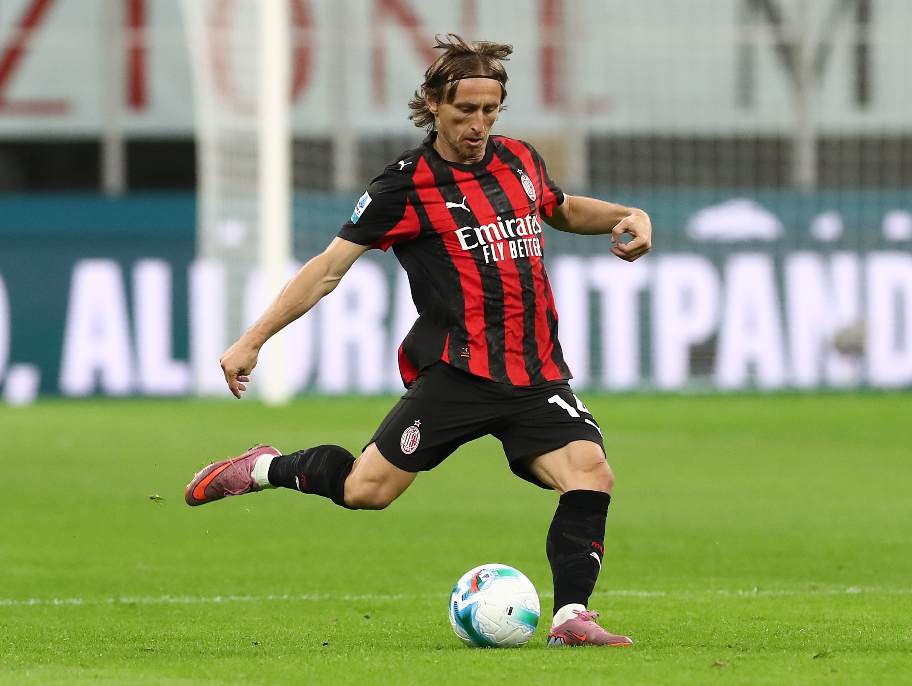 AC Milan v Pisa SC - Serie A