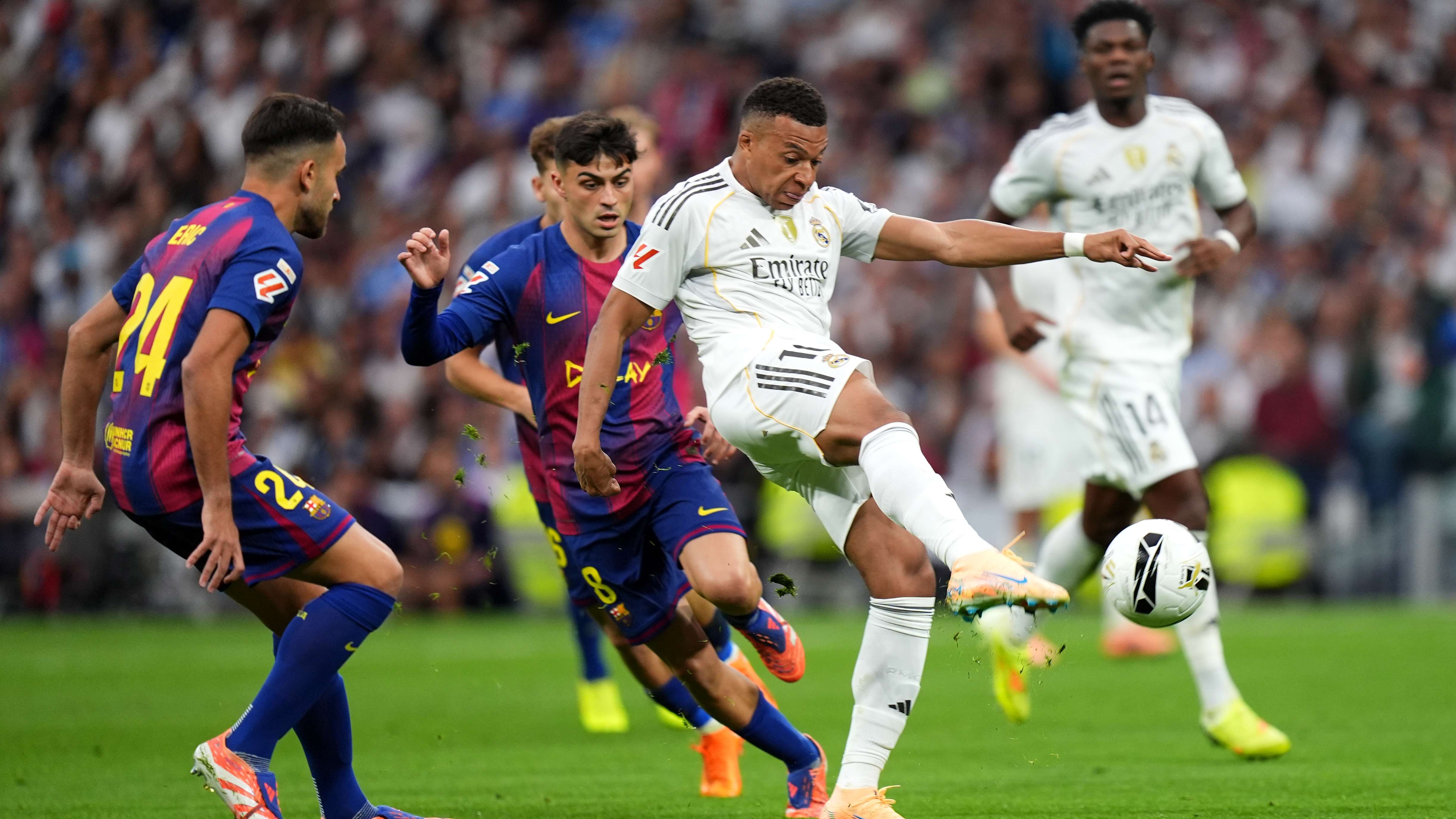 Real Madrid CF v FC Barcelona - LaLiga EA Sports