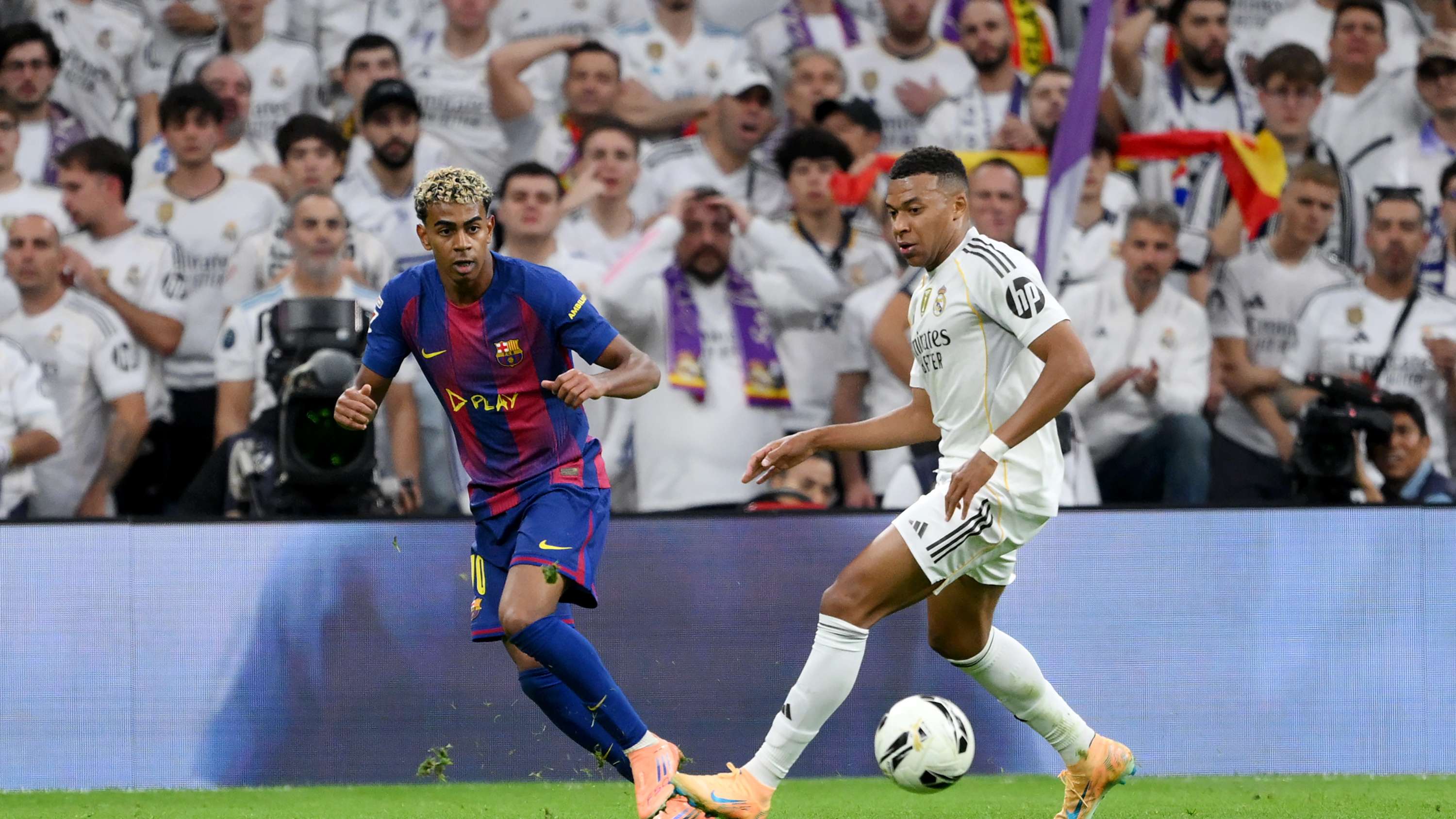 Real Madrid CF v FC Barcelona - LaLiga EA Sports
