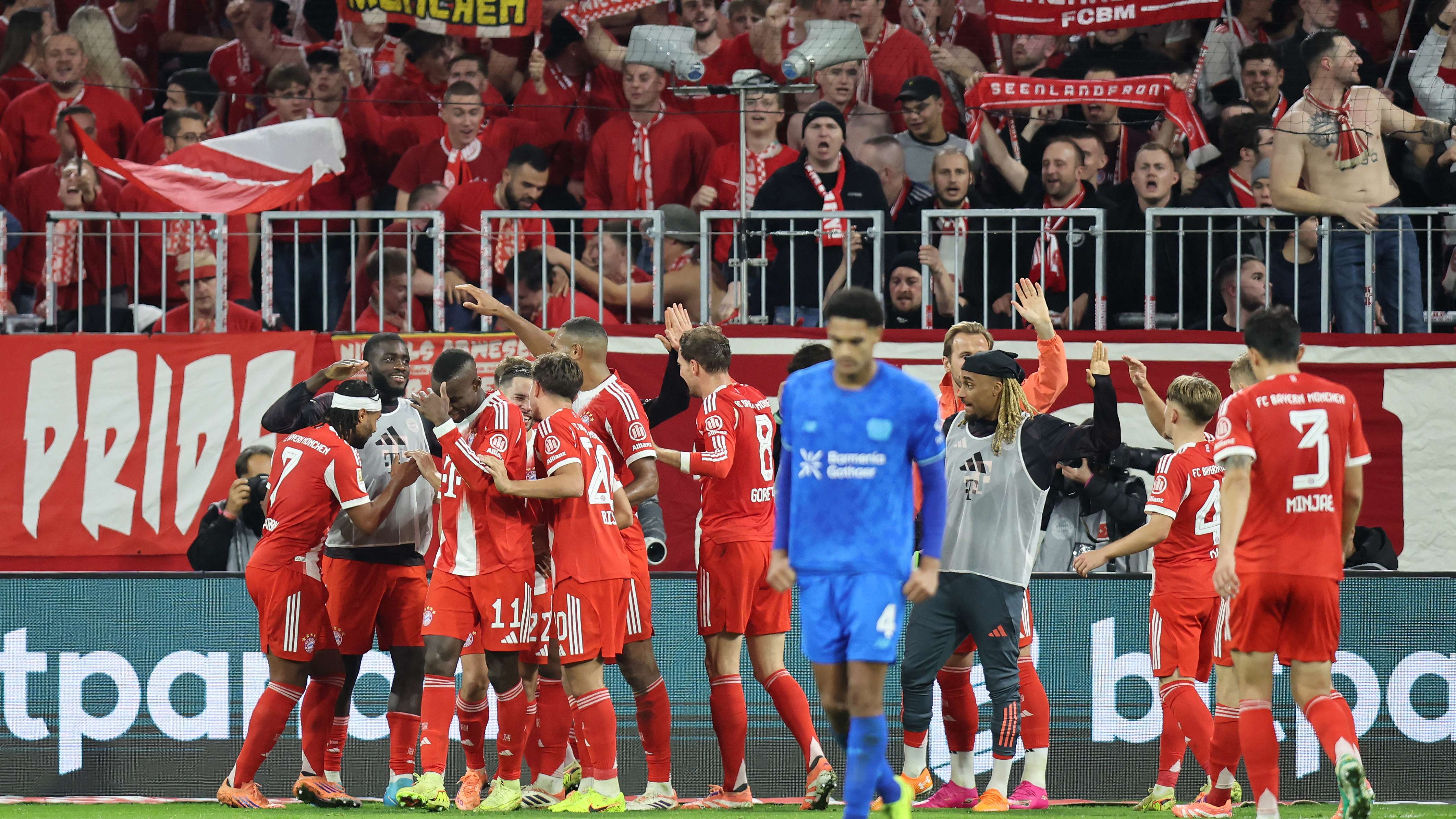 FBL-GER-BUNDESLIGA-BAYERN MUNICH-LEVERKUSEN