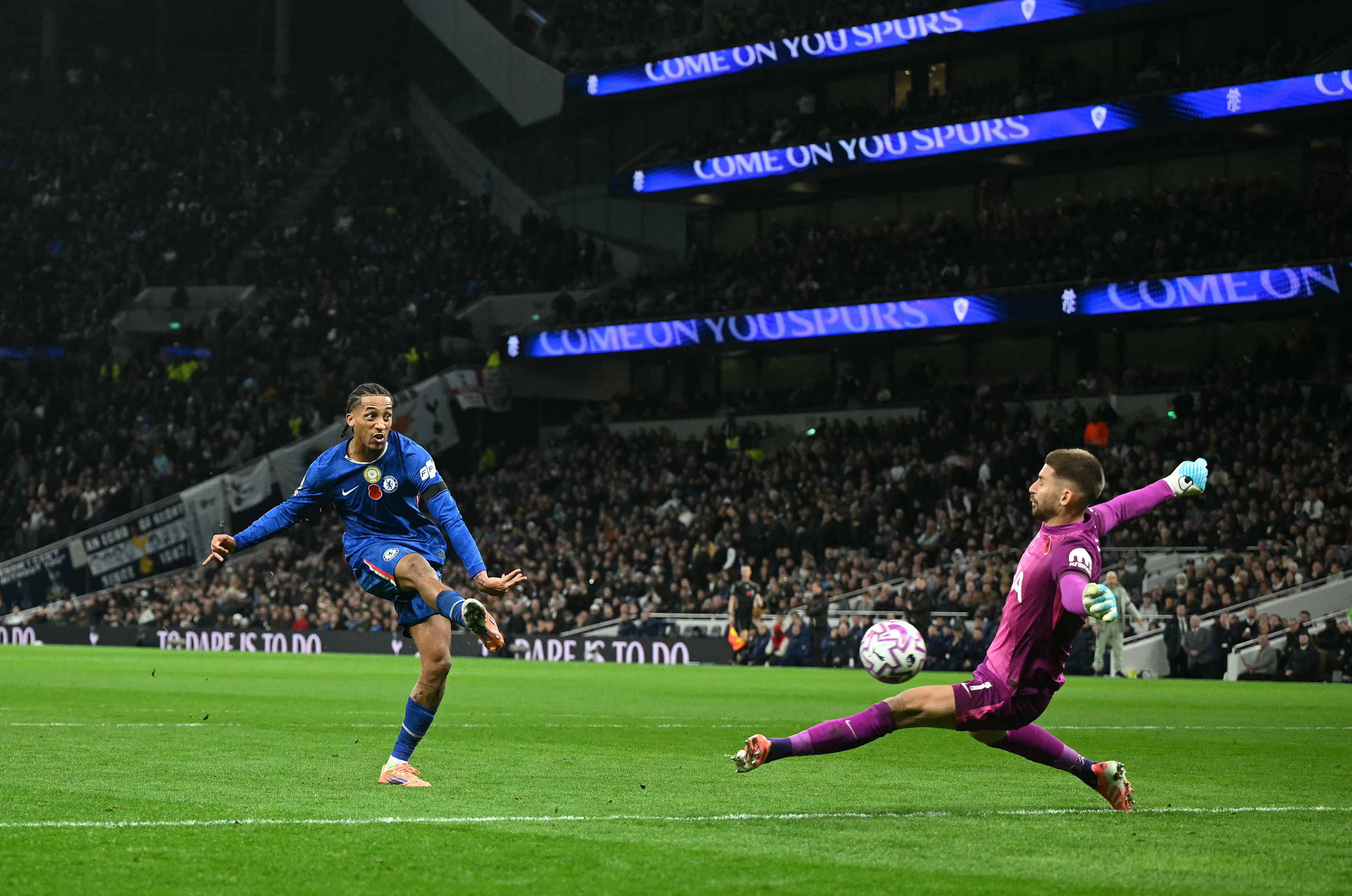 FBL-ENG-PR-TOTTENHAM-CHELSEA