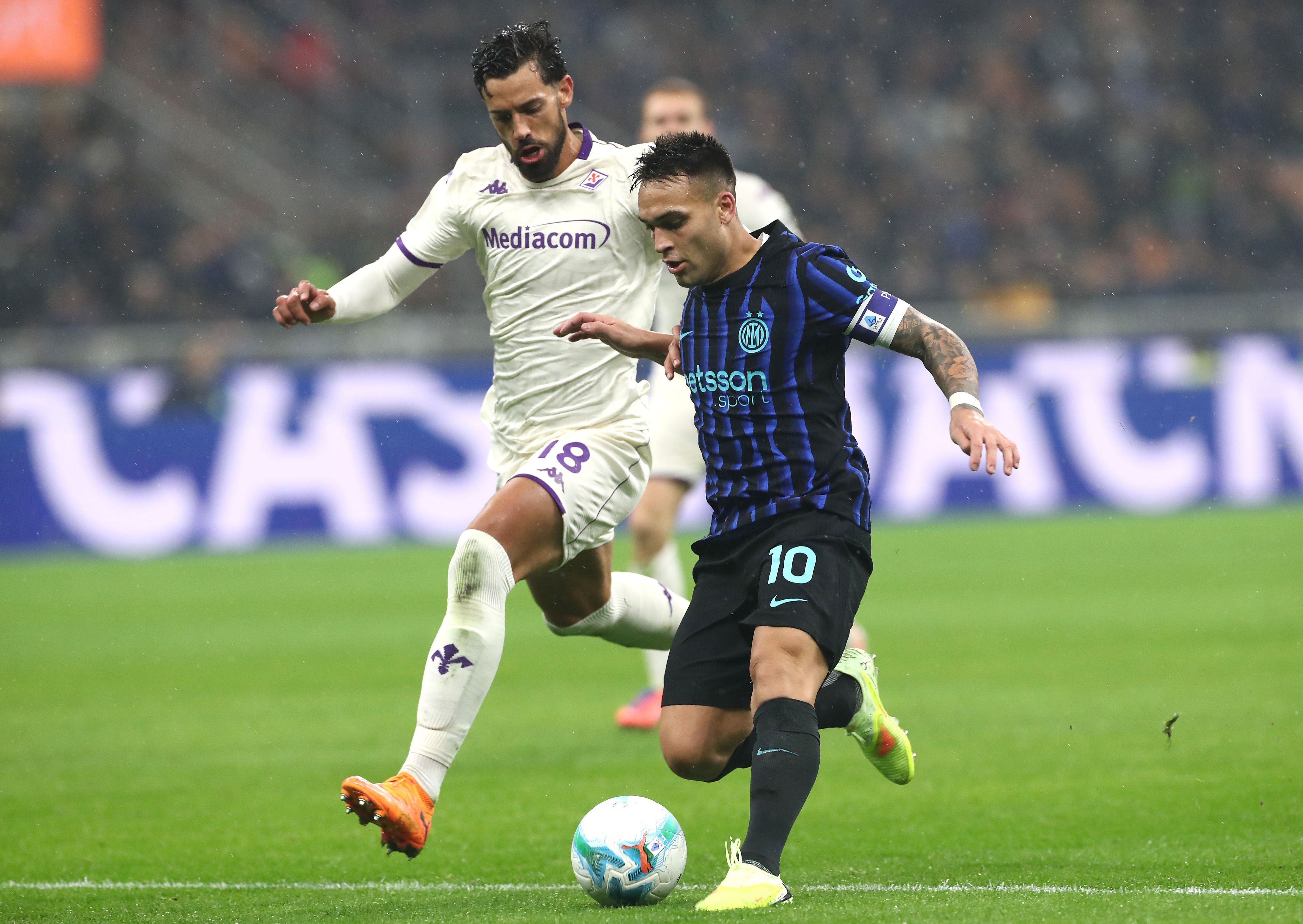 Inter Napoli Lautaro frente a Hoelund Serie A 2026