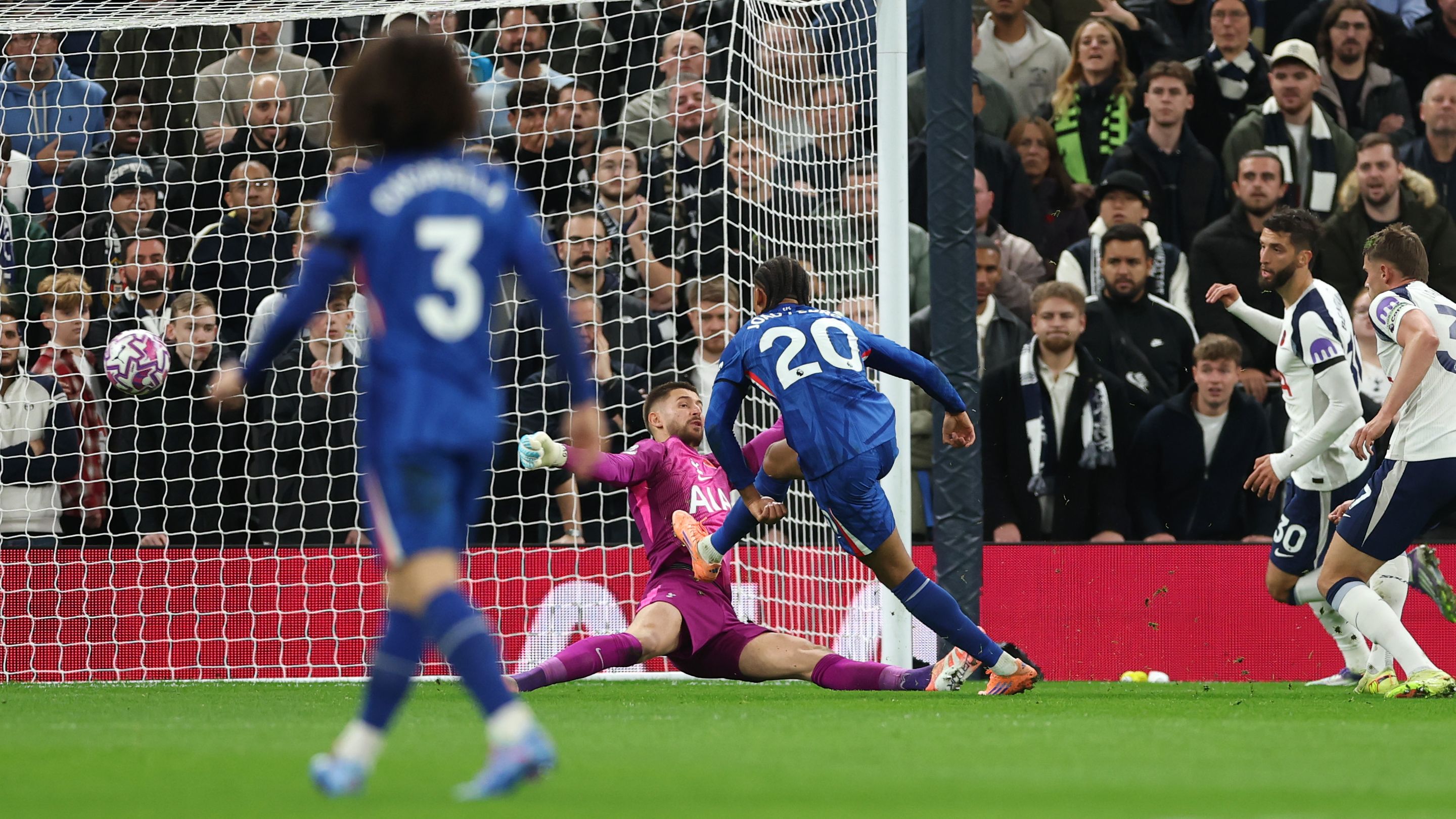 مباراة توتنهام وتشيلسي