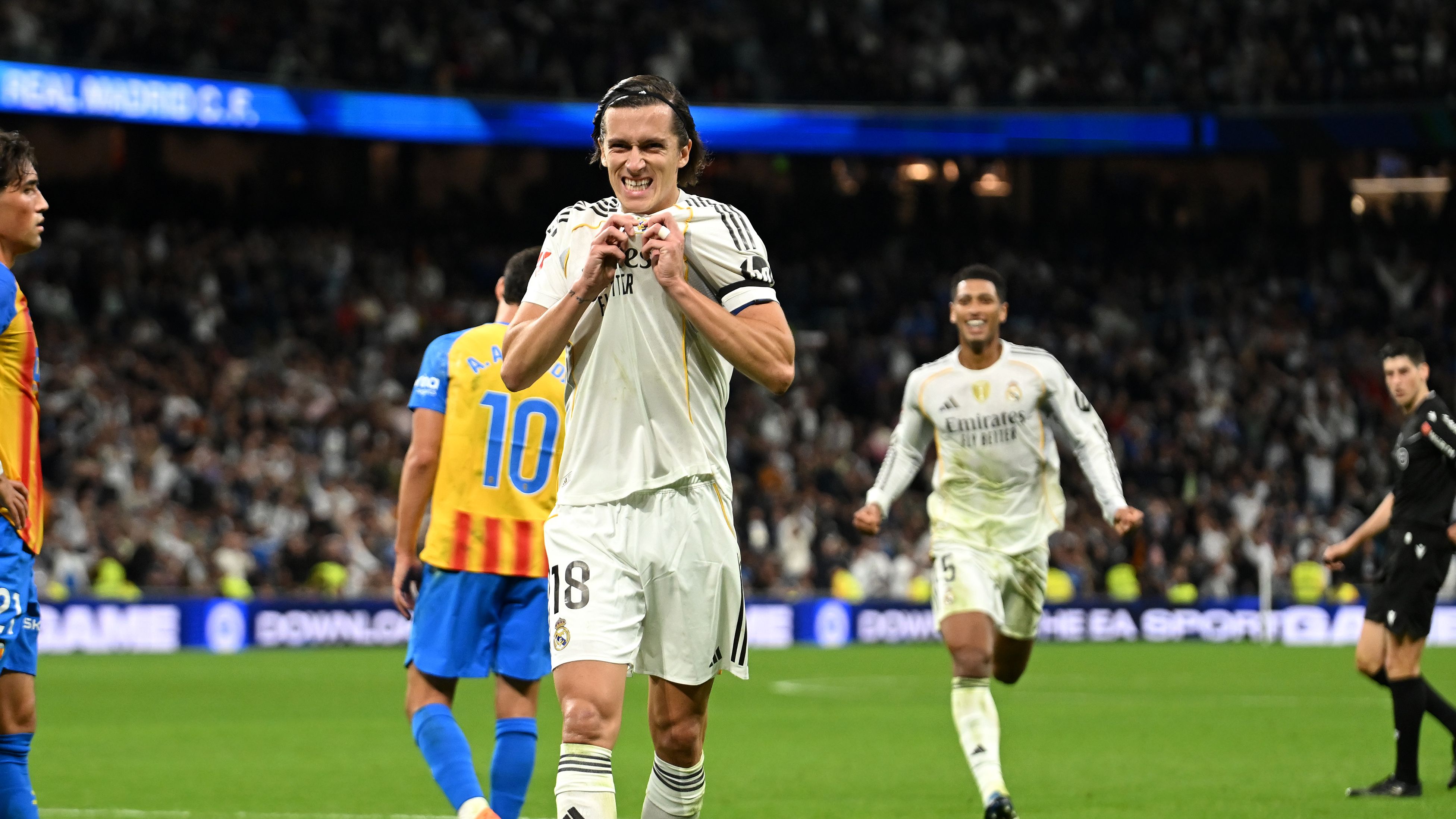 Real Madrid CF v Valencia CF - LaLiga EA Sports