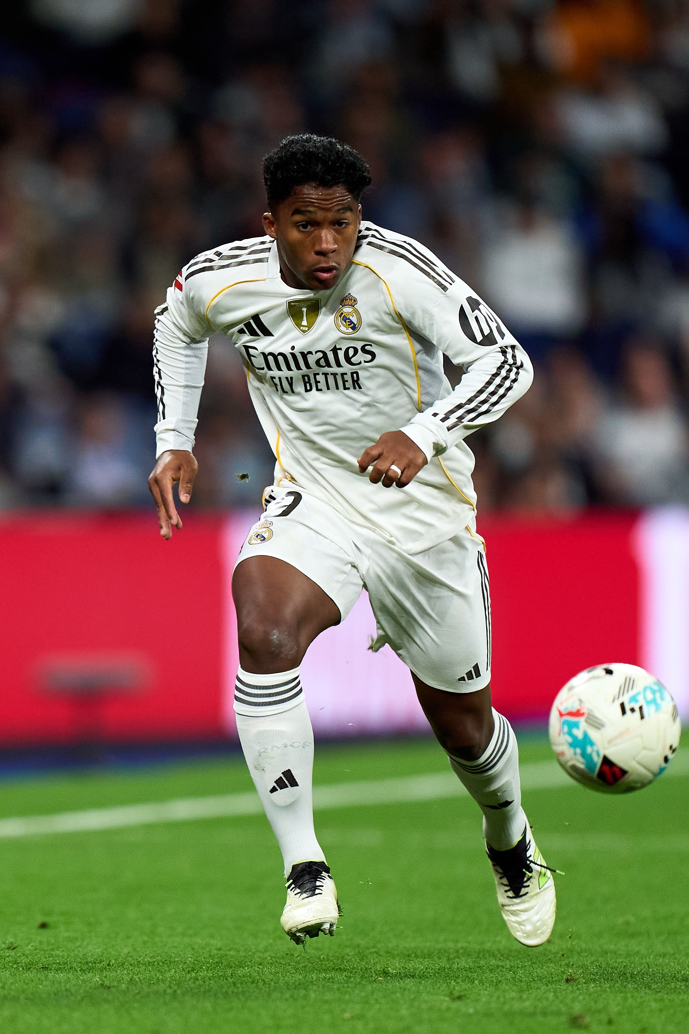 Real Madrid CF v Valencia CF - LaLiga EA Sports