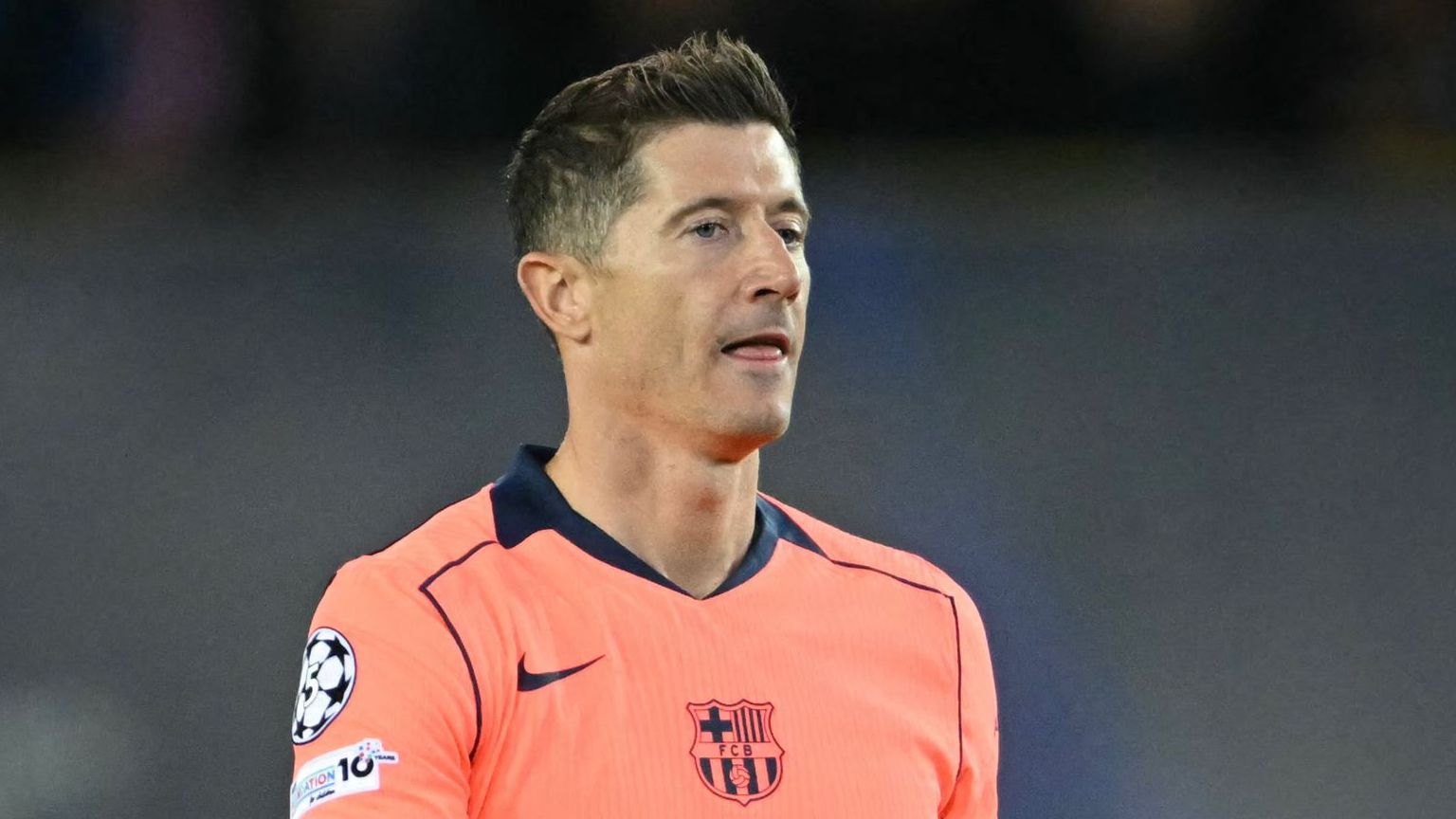 Lewandowski Barcelona Julián Álvarez sustituto potencial