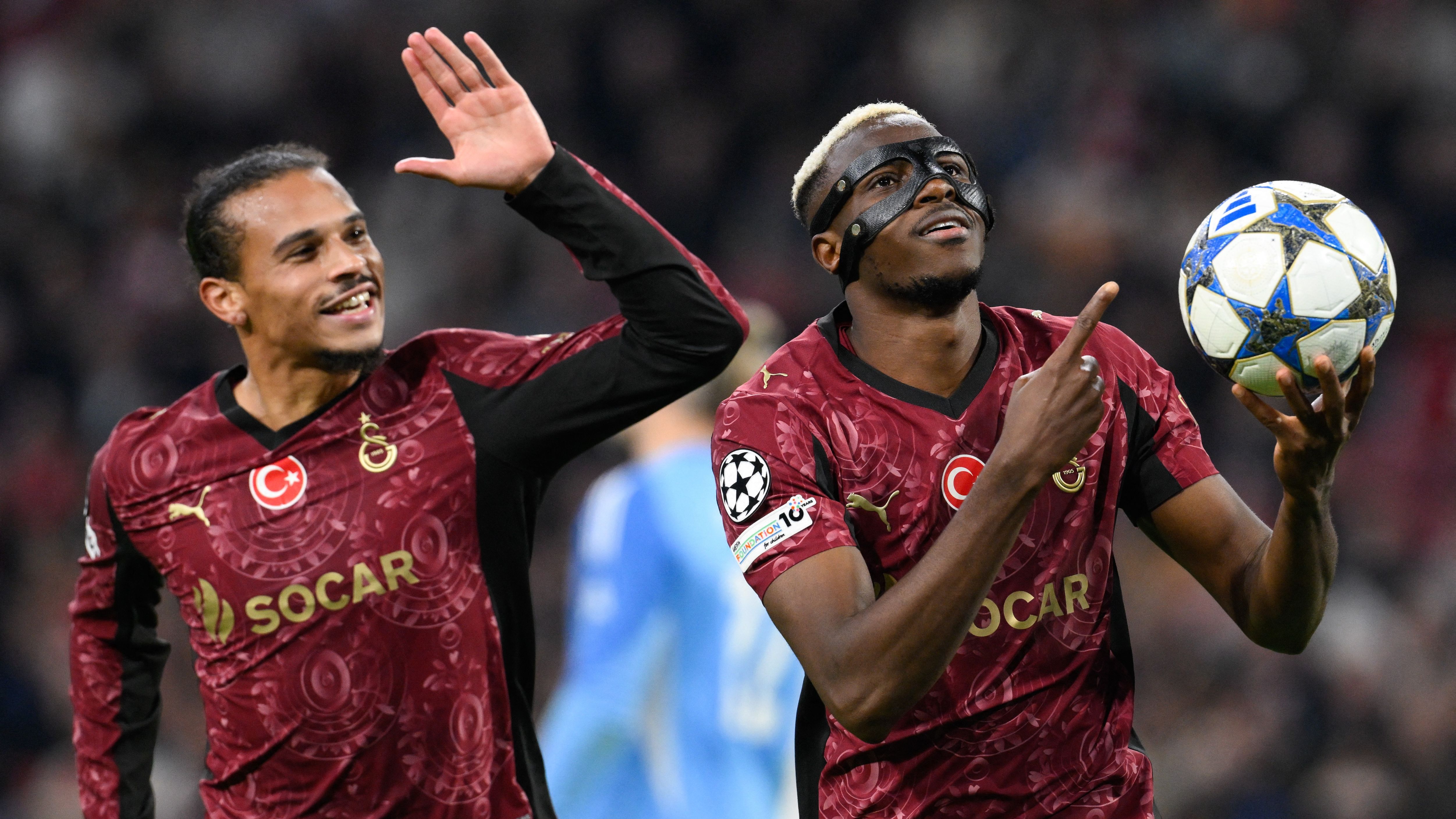 FBL-EUR-C1-AJAX-GALATASARAY