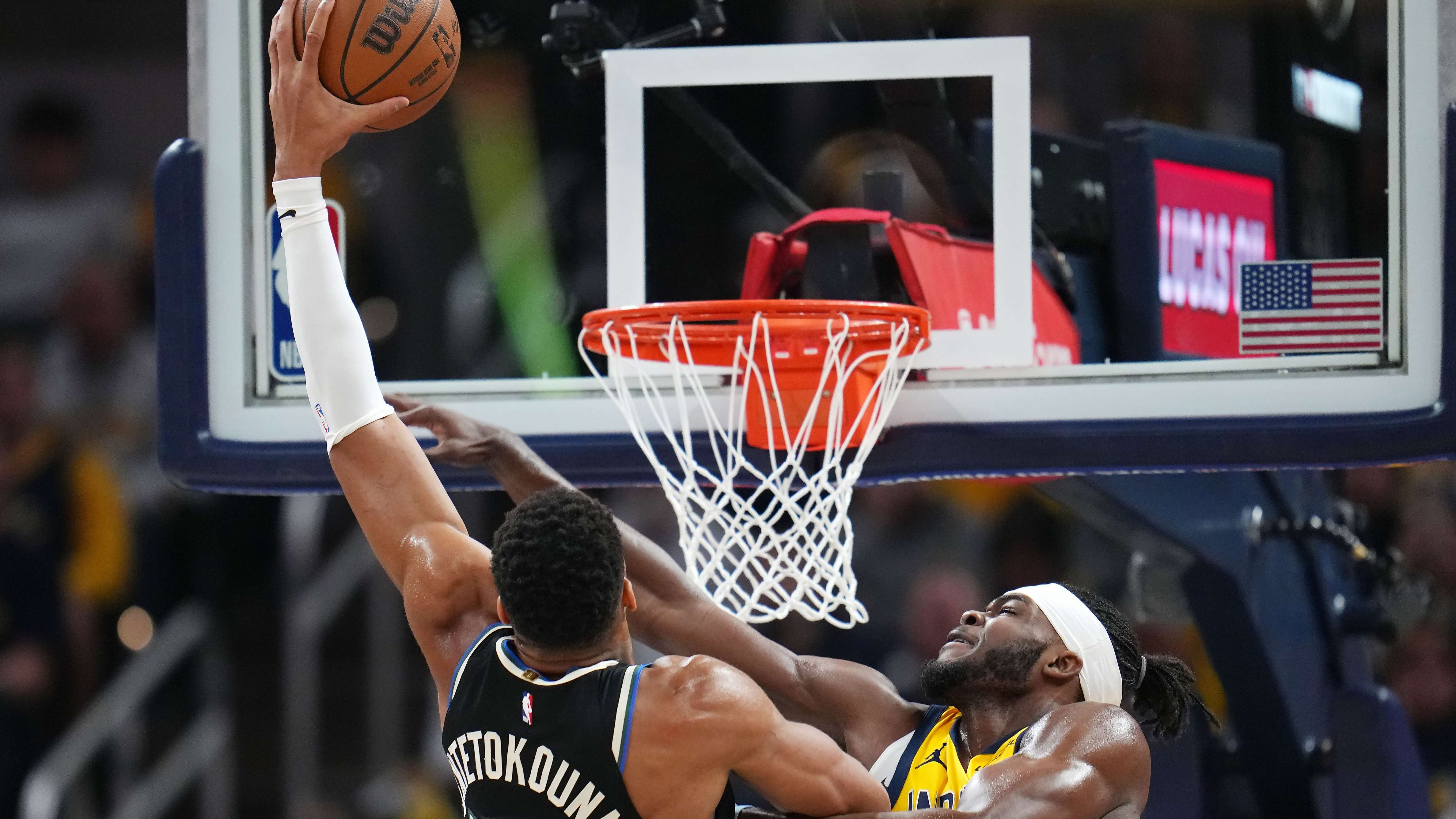 Milwaukee Bucks v Indiana Pacers