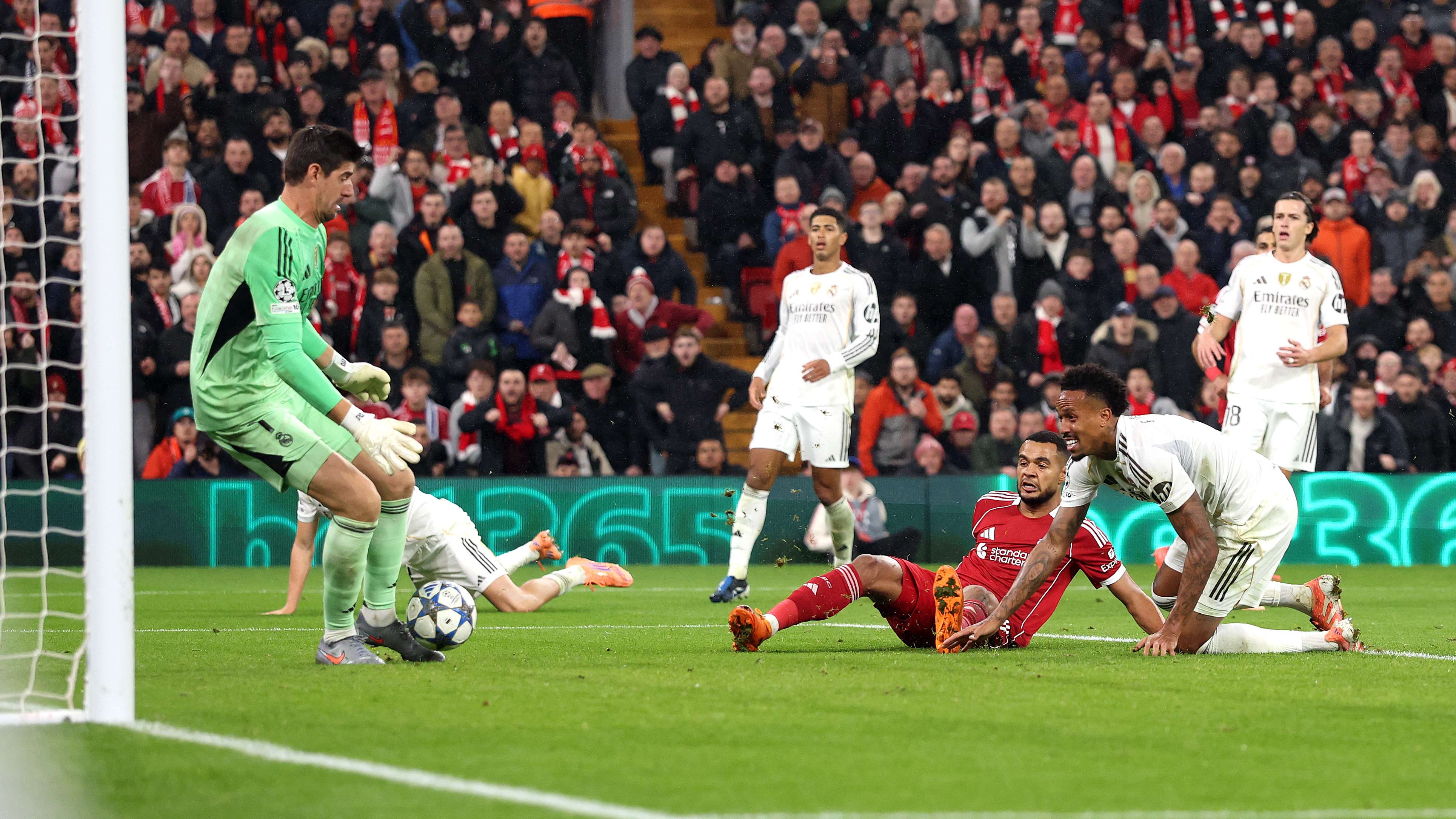 ليفربول وريال مدريد