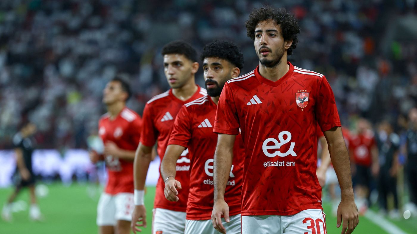 عماد متعب يفتح النار على لاعبي الأهلي بعد احتلال المركز الثالث