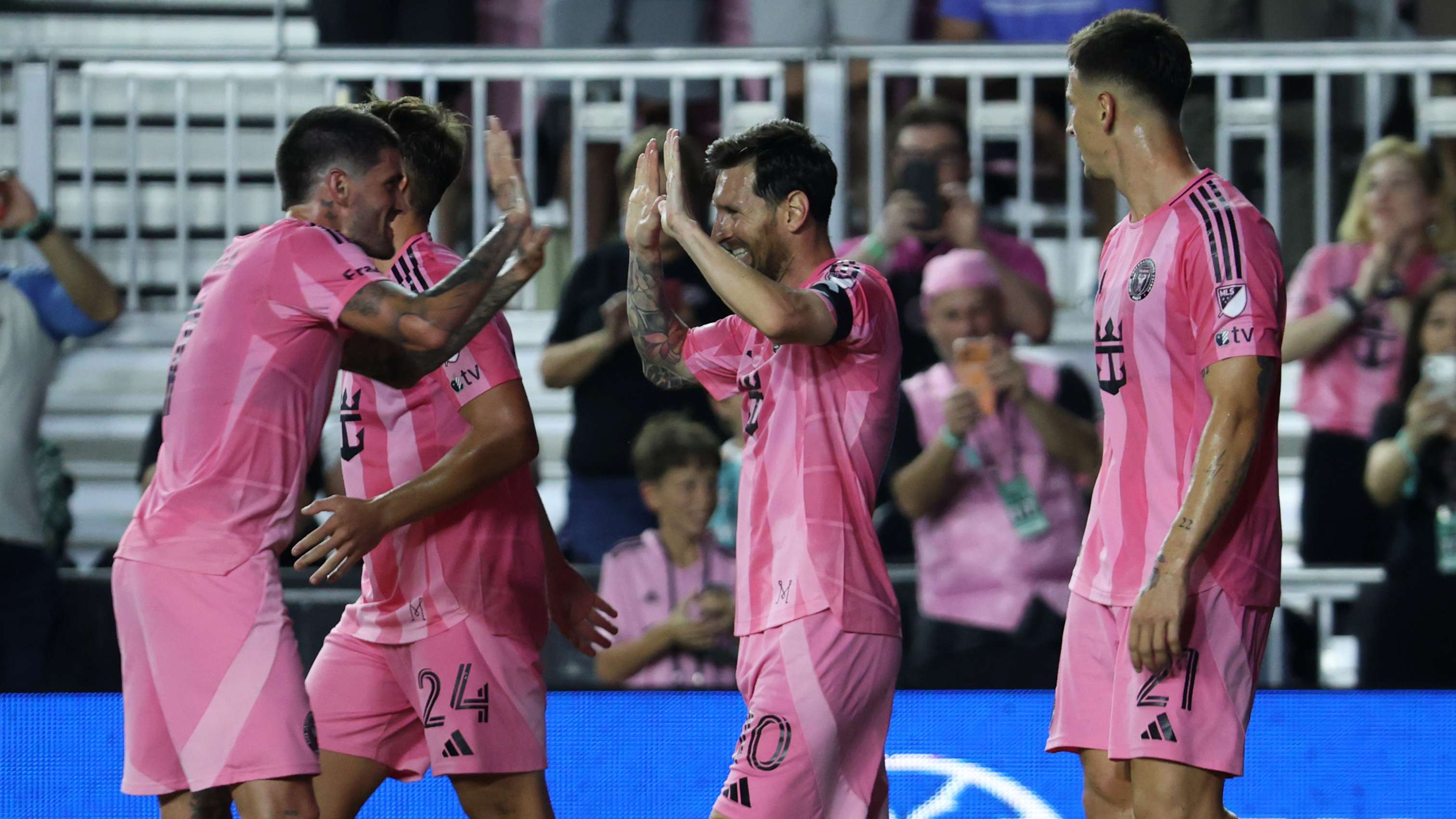 Inter Miami CF v Nashville SC - 2025 MLS Cup Playoffs