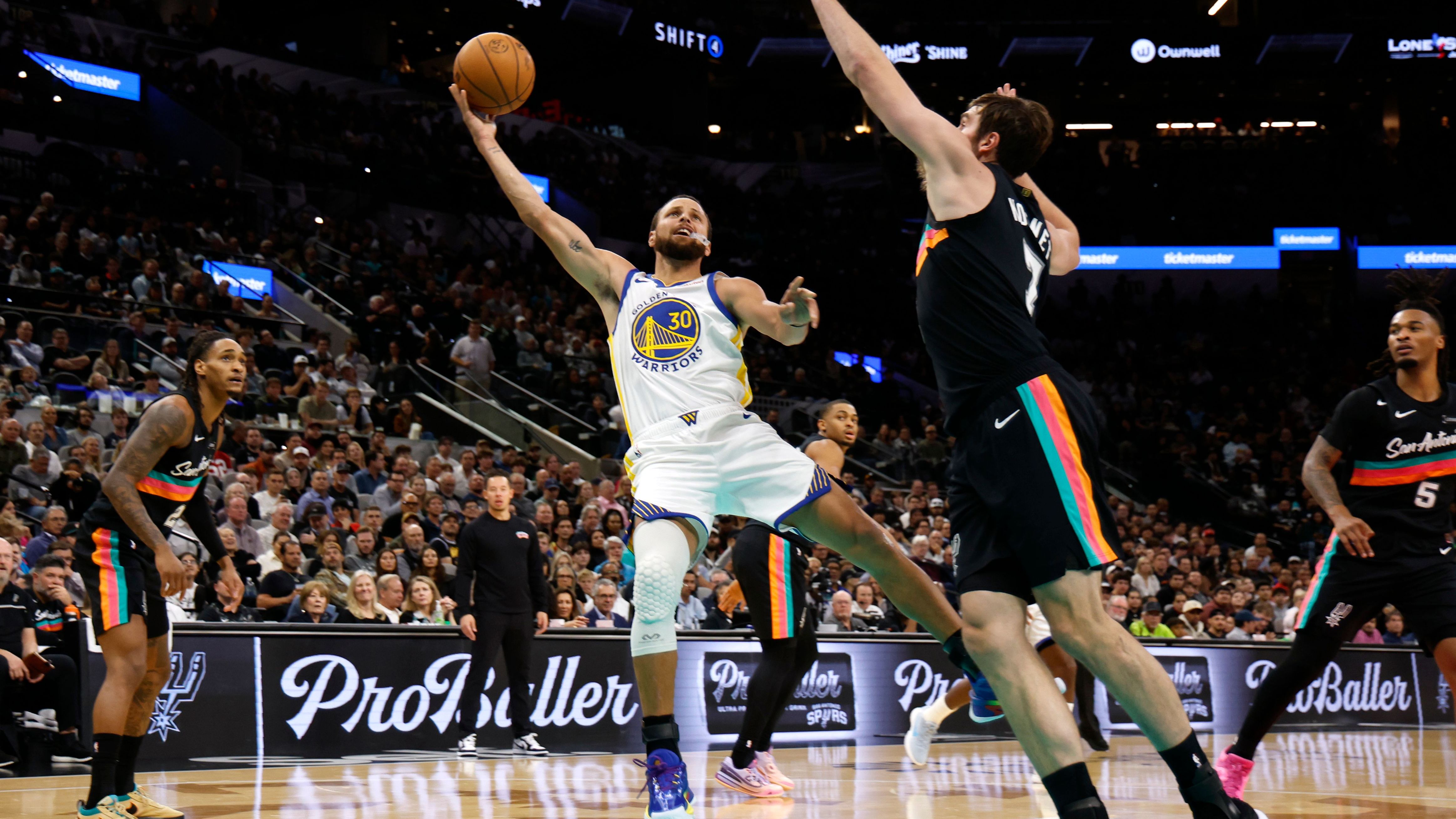 Golden State Warriors v San Antonio Spurs