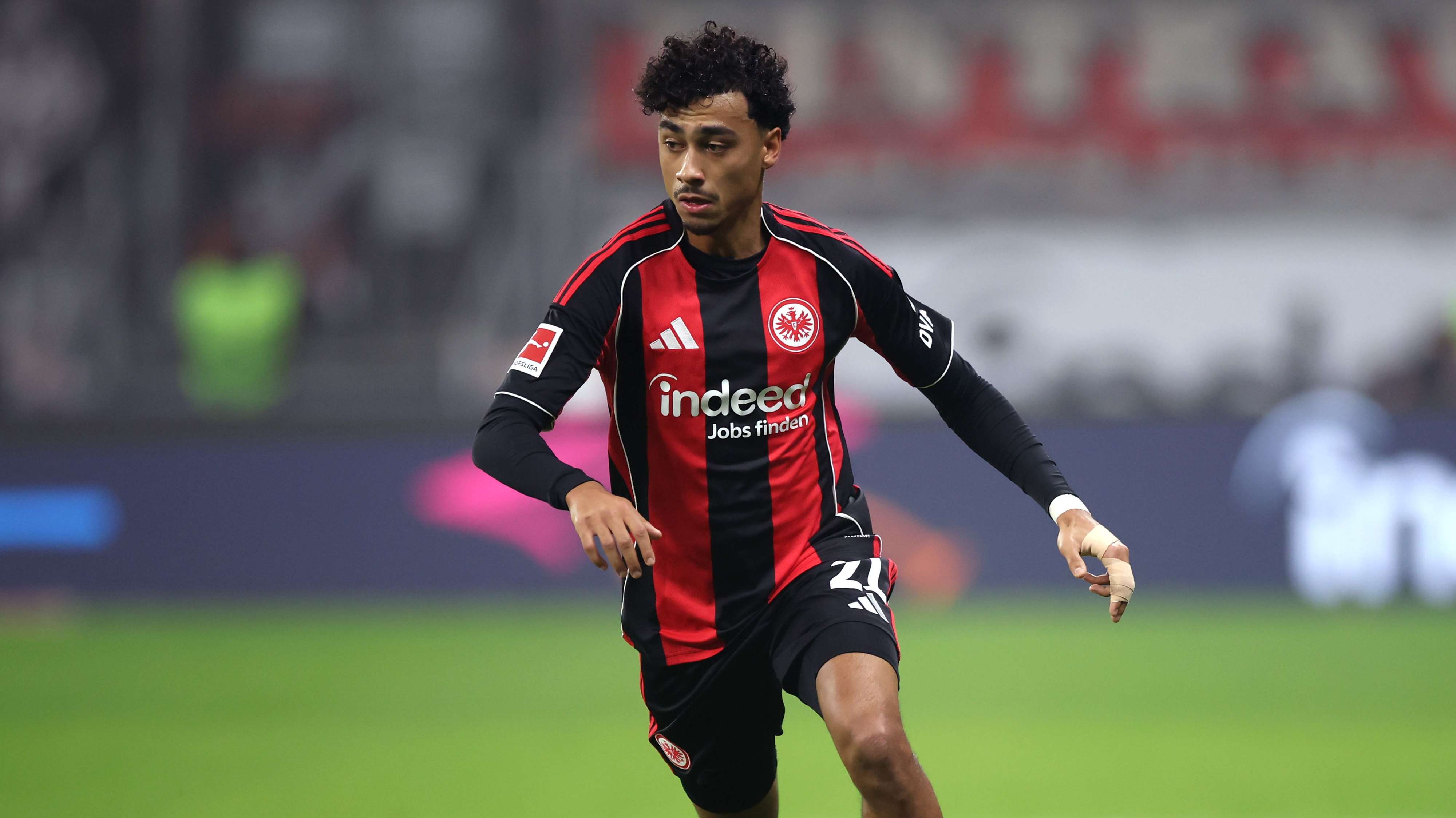 Eintracht Frankfurt v 1. FSV Mainz 05 - Bundesliga