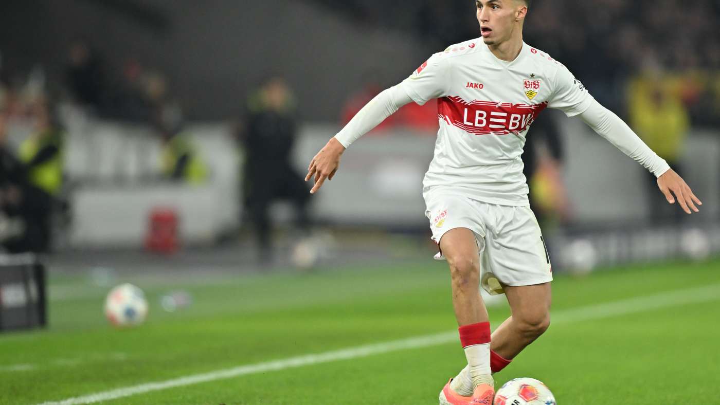 VfB Stuttgart v FC Augsburg - Bundesliga