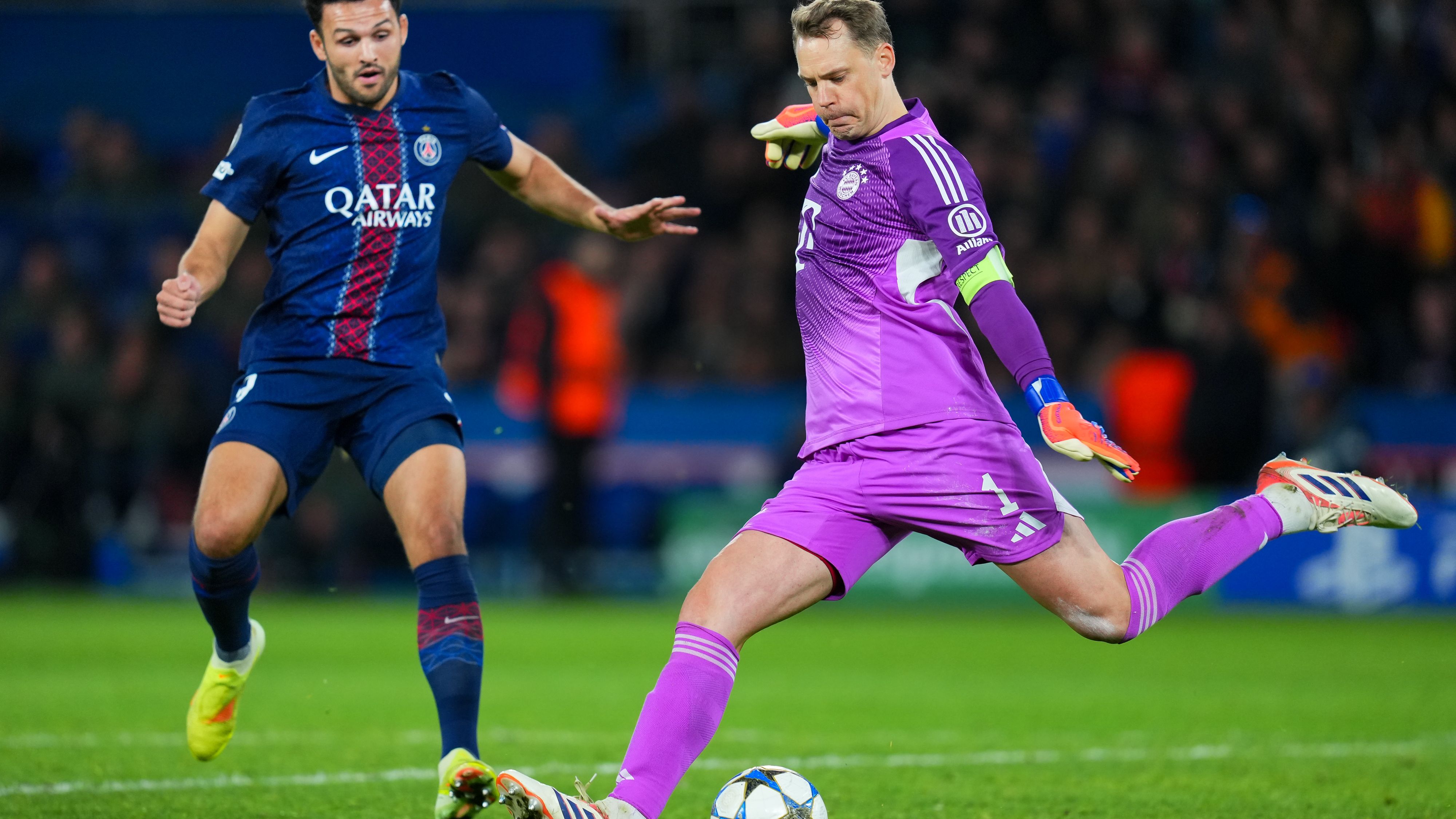 Paris Saint-Germain v FC Bayern München - UEFA Champions League 2025/26 League Phase MD4