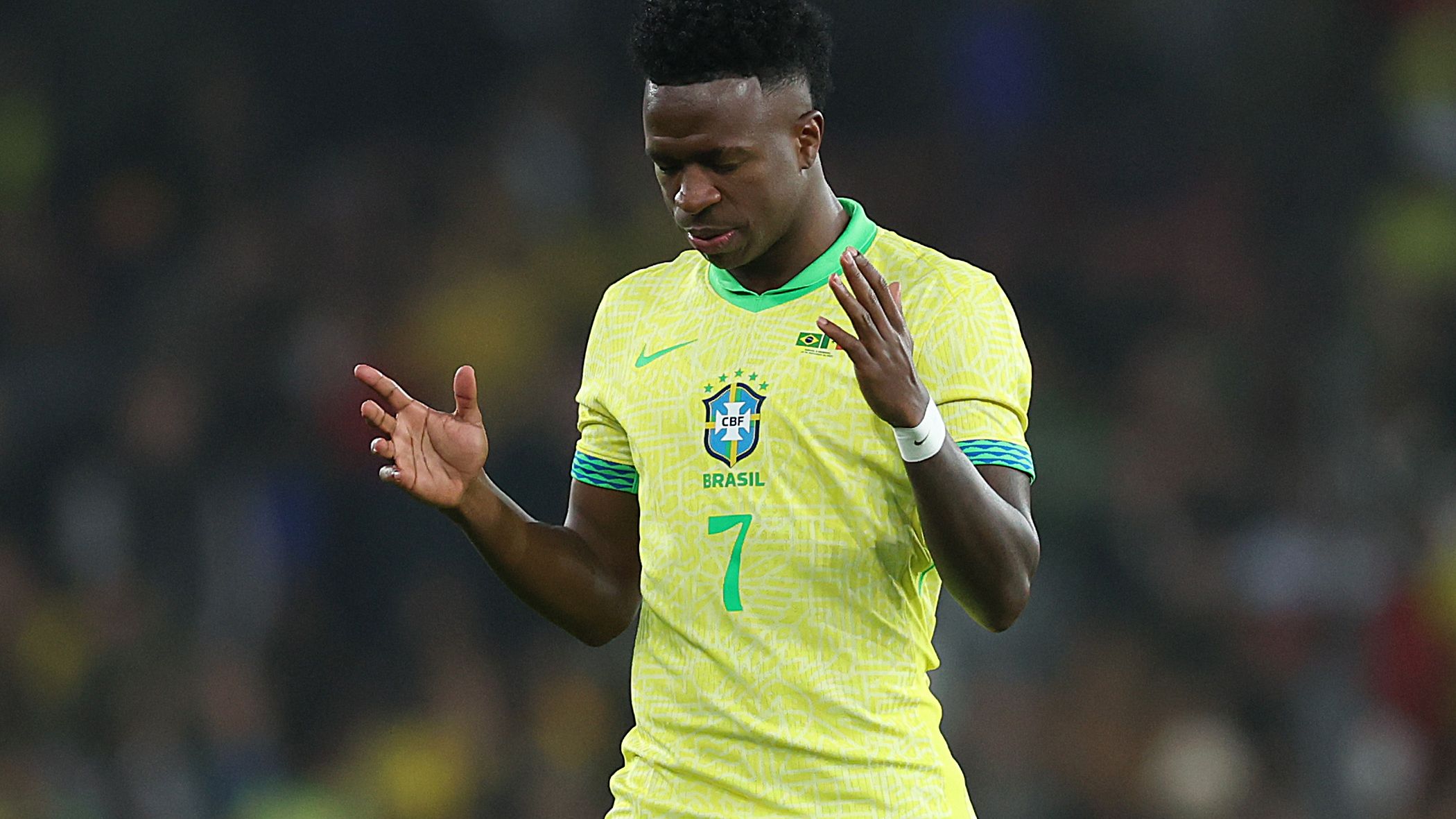 أريد النجمة السادسة مع البرازيل