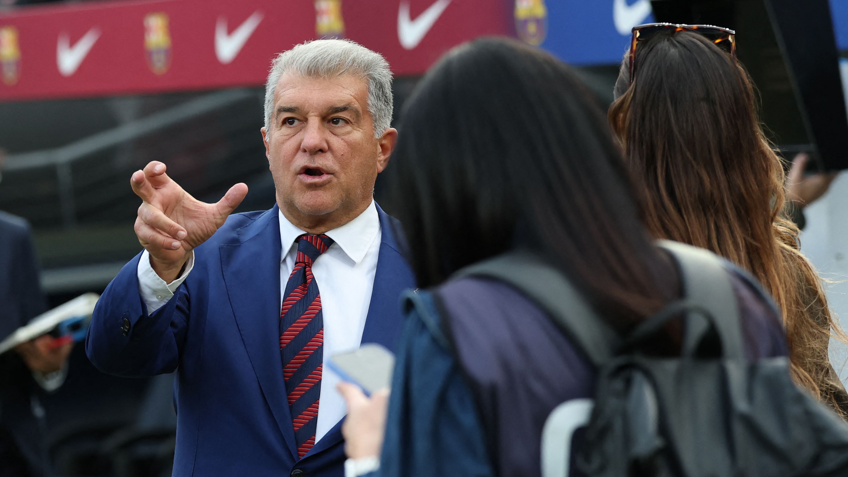 Laporta et Messi, hommage potentiel au Camp Nou