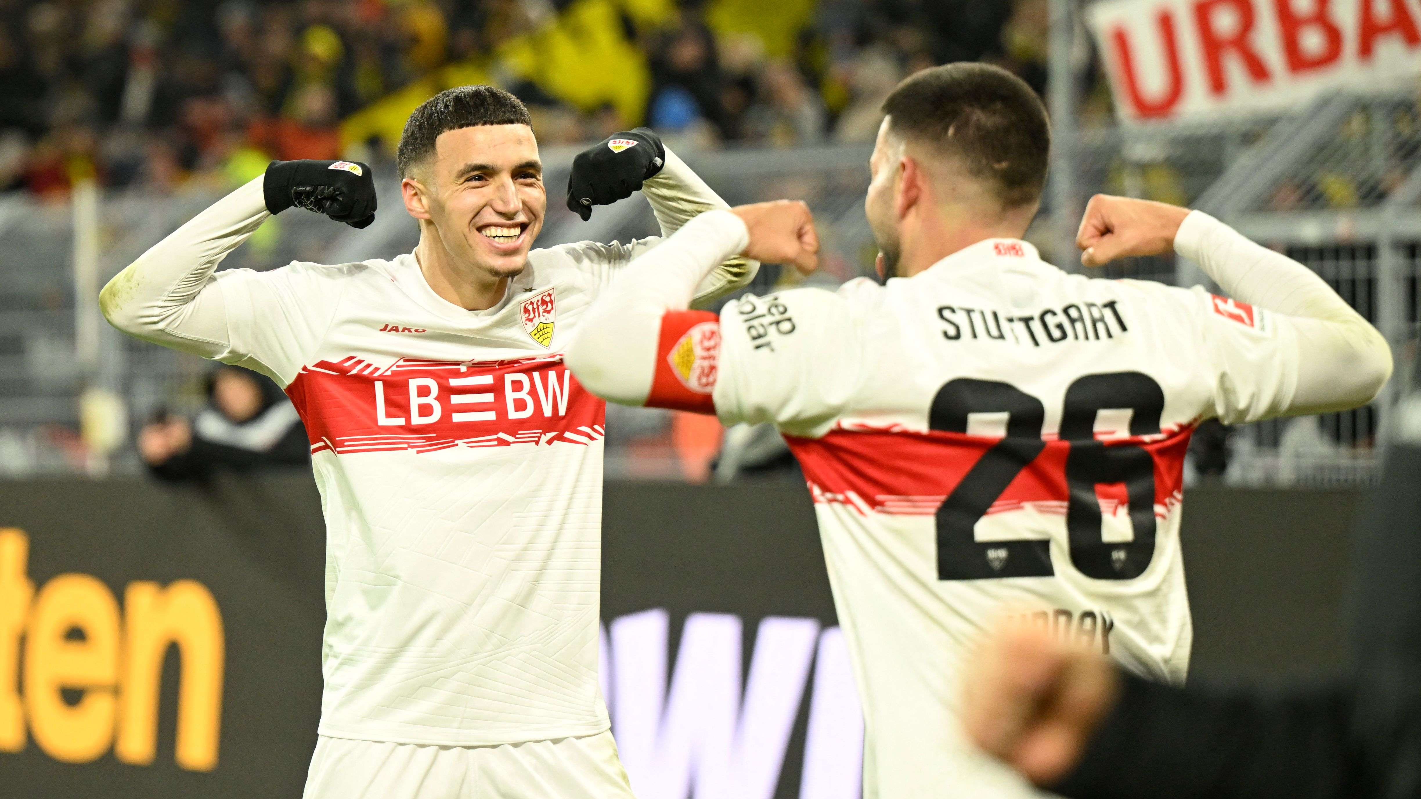 FBL-GER-BUNDESLIGA-DORTMUND-STUTTGART