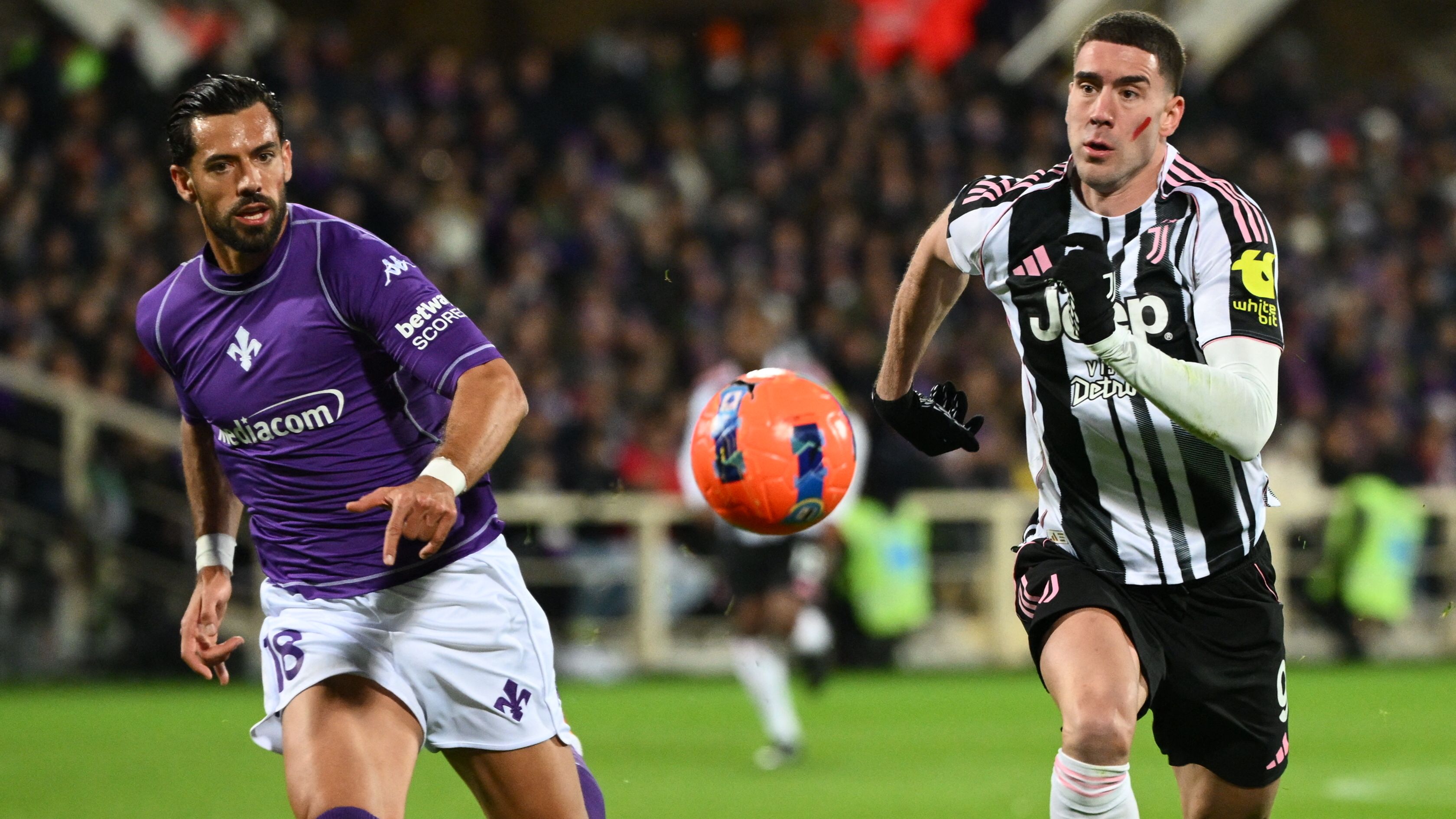 Pablo Marí, defensa española, ficha por Al-Hilal