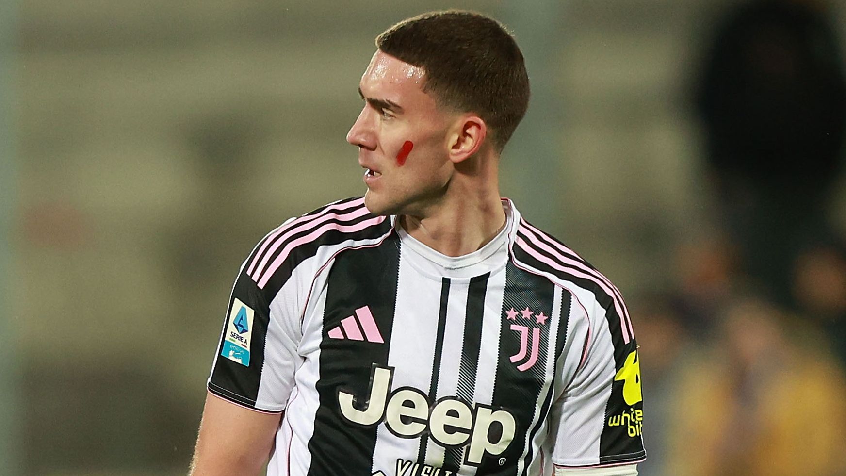 Dusan Vlahović extensión de contrato Juventus 2026