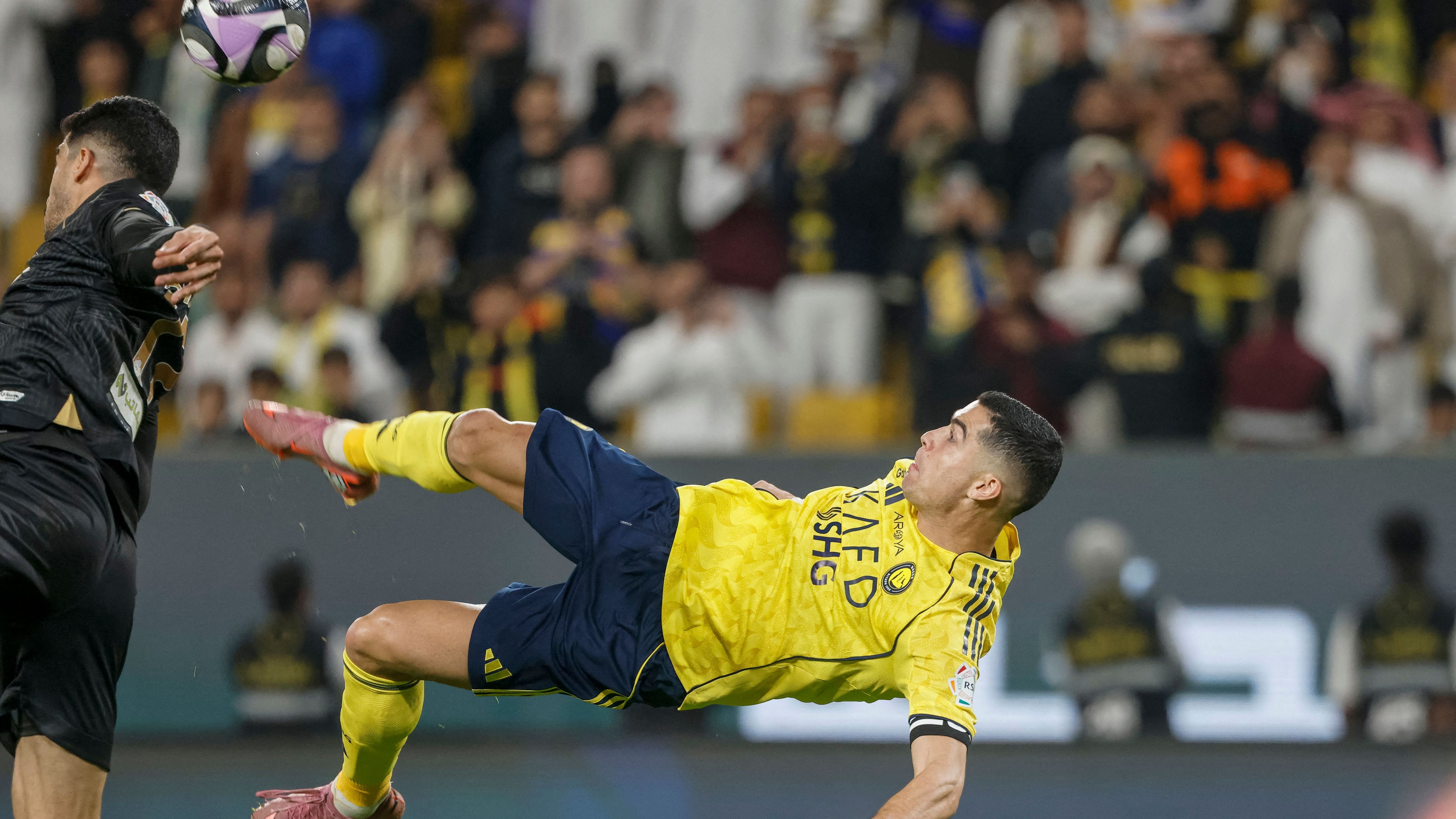 TOPSHOT-FBL-KSA-NASSR-KHALEEJ